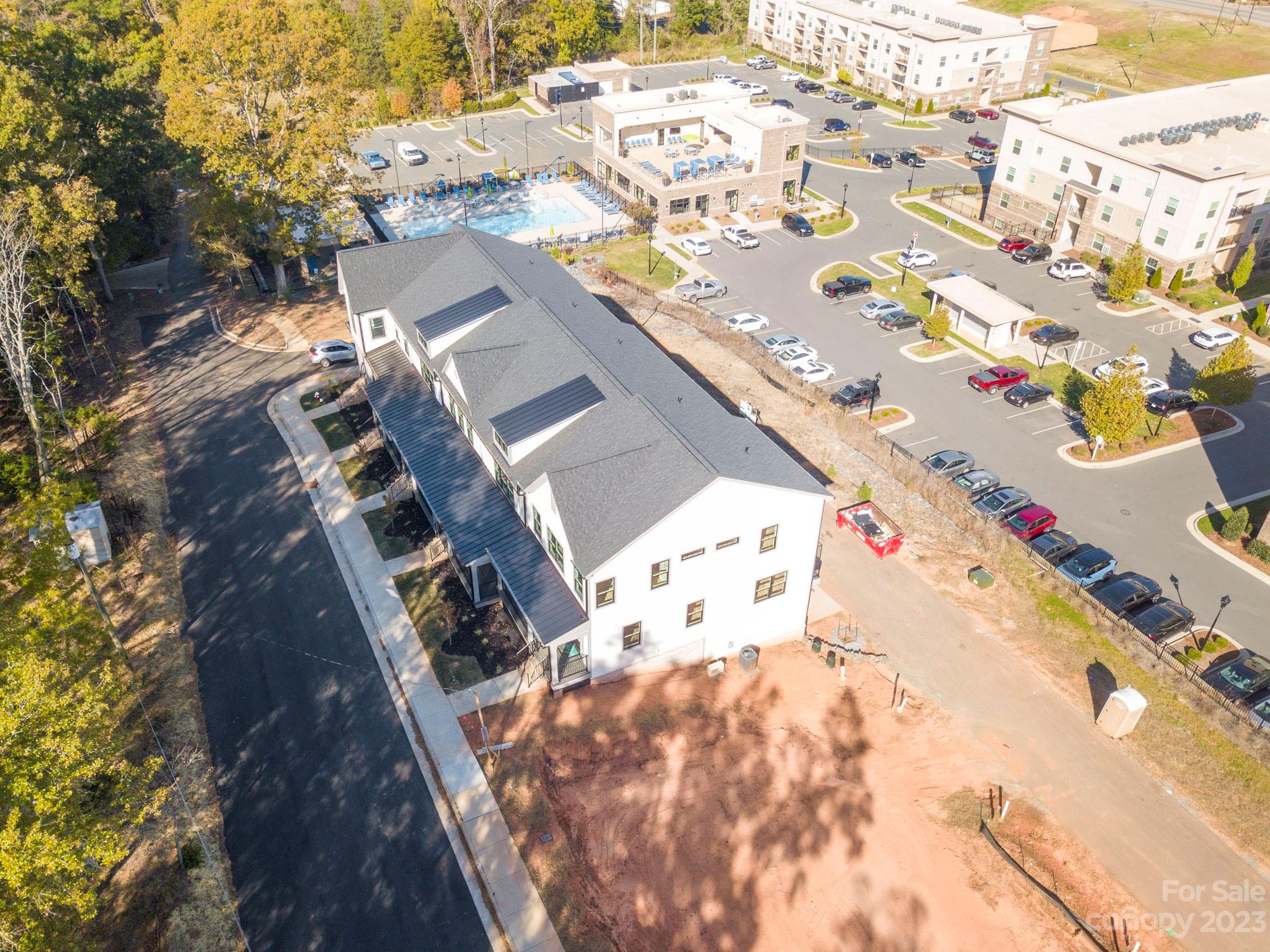 360 N Broad Street Unit: 4E