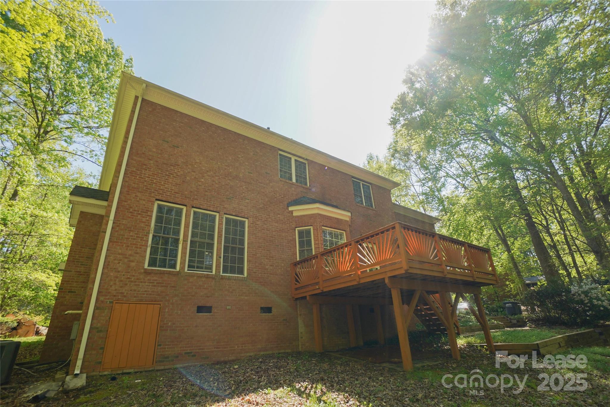 3552 Weddington Oaks Drive