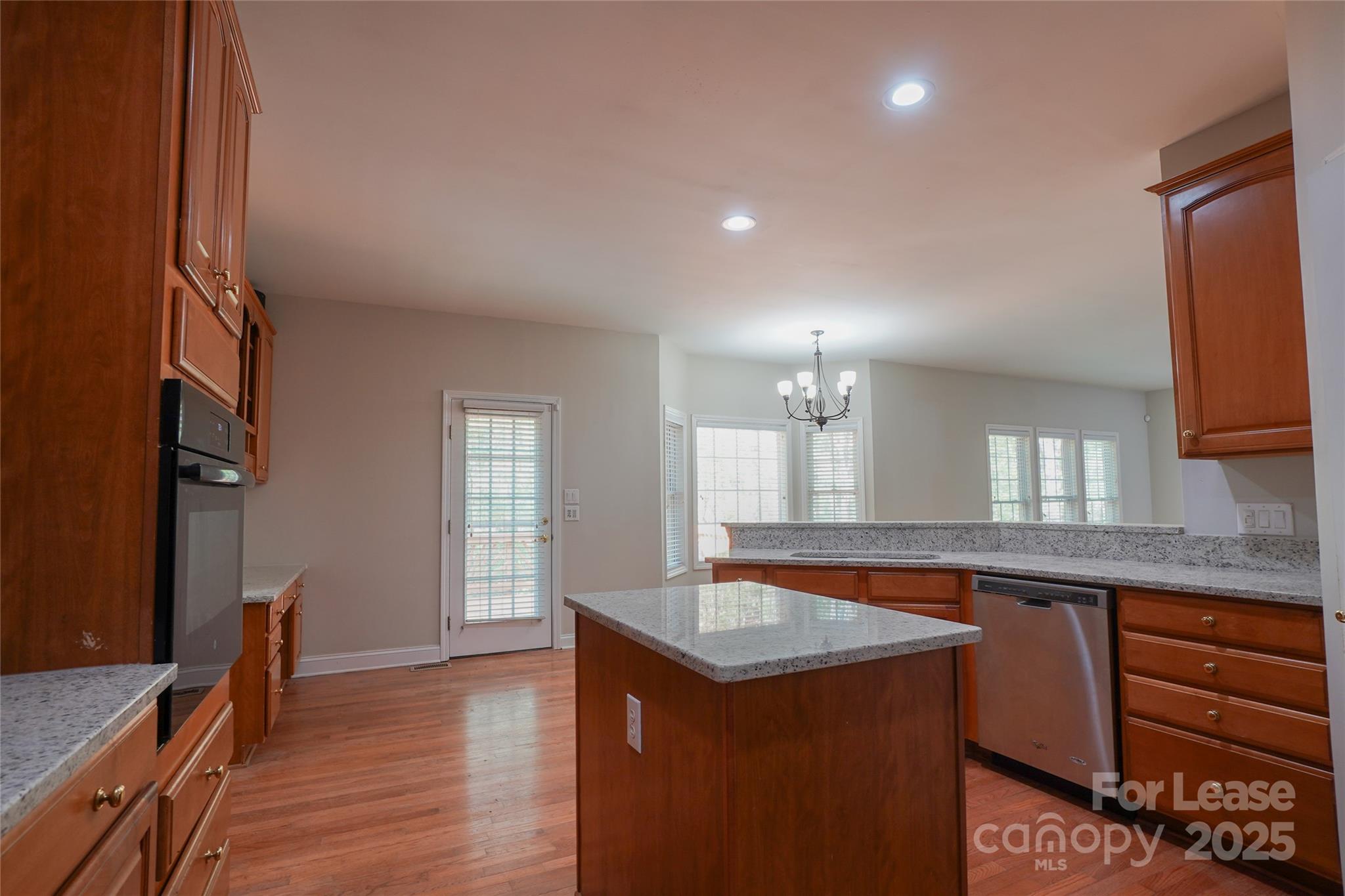 3552 Weddington Oaks Drive