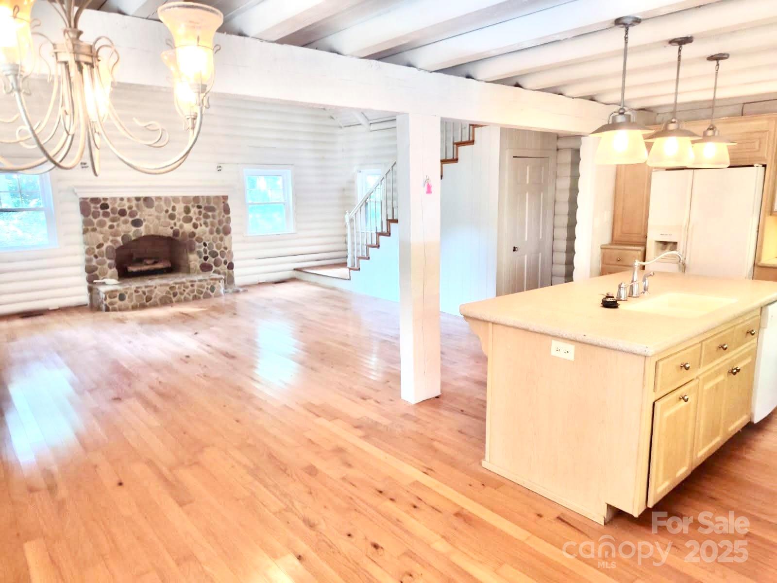 7811 Babe Stillwell Farm Road