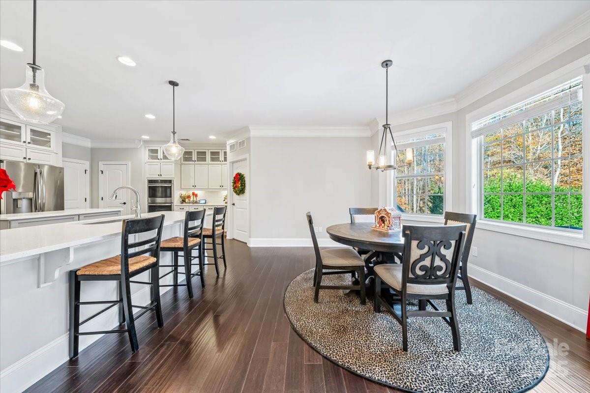 1325 Sommersby Place