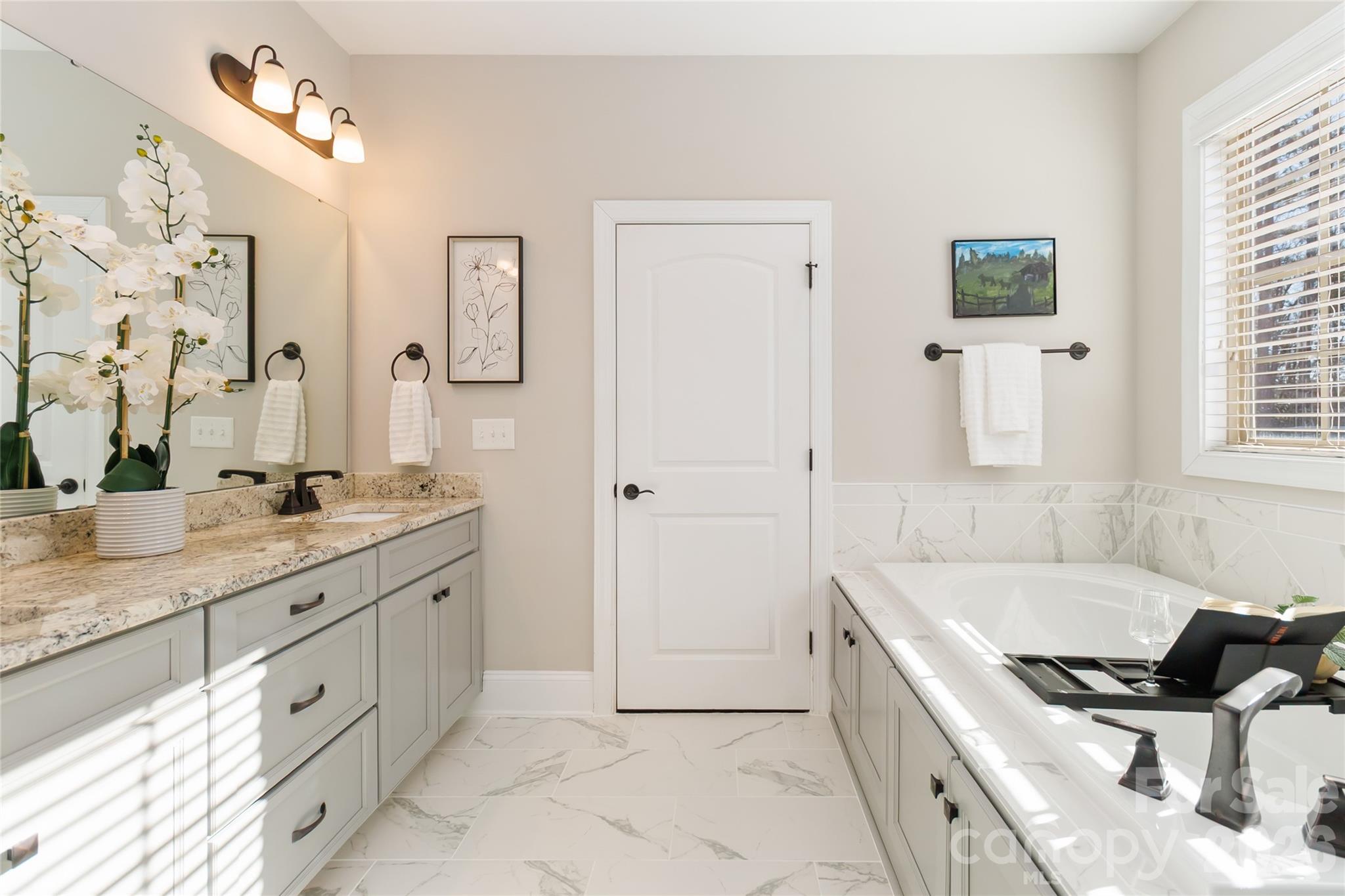 1325 Sommersby Place