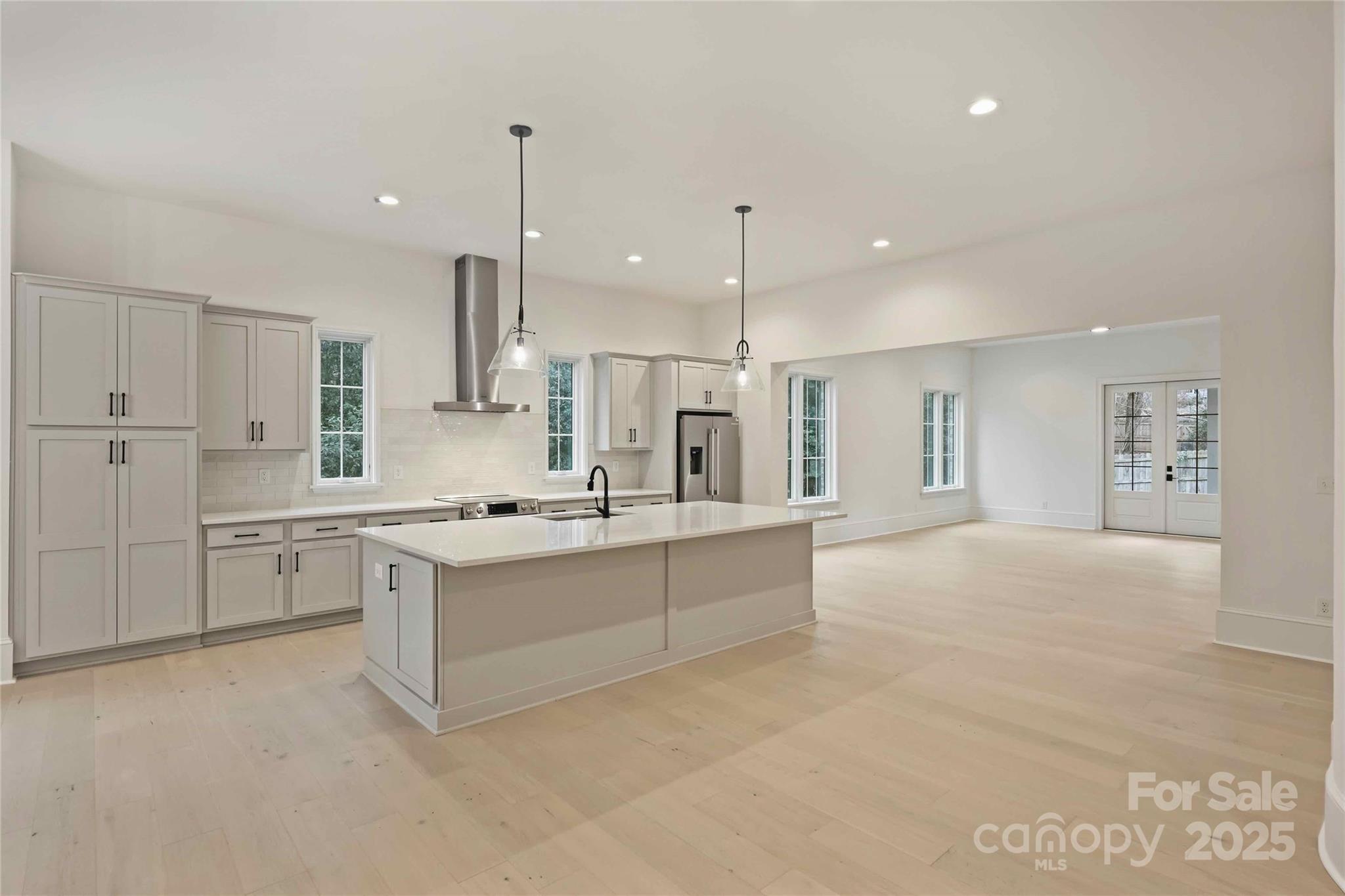 7010 Chateau Bordeaux Lane