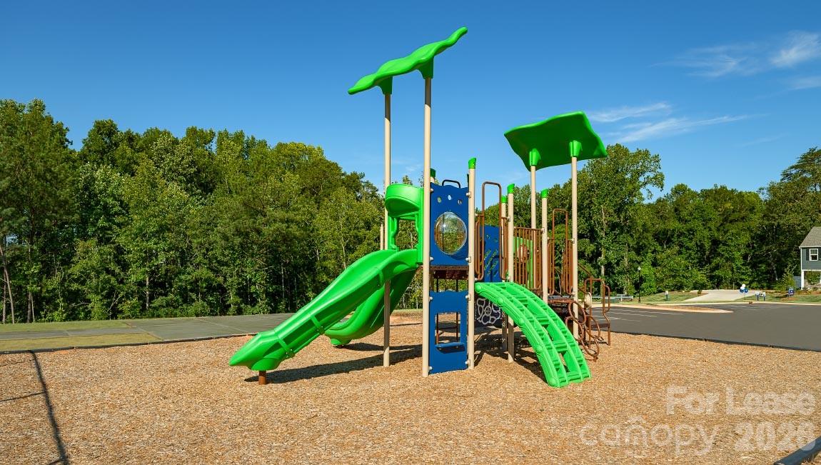 163 Court House Avenue