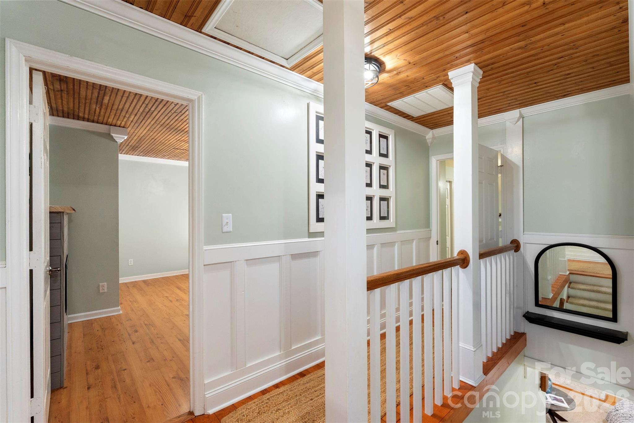 8003 Pine Oak Road