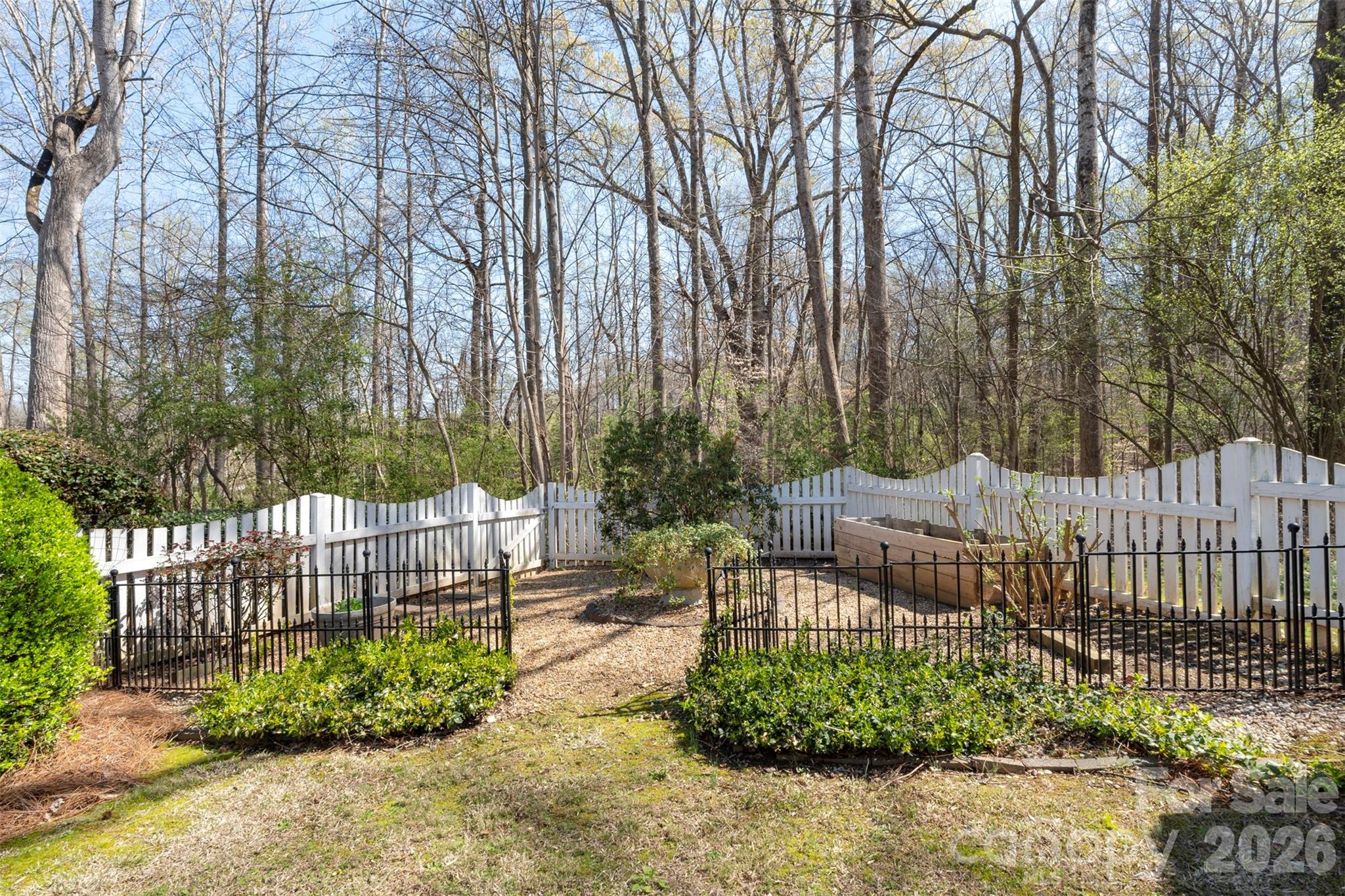 8003 Pine Oak Road