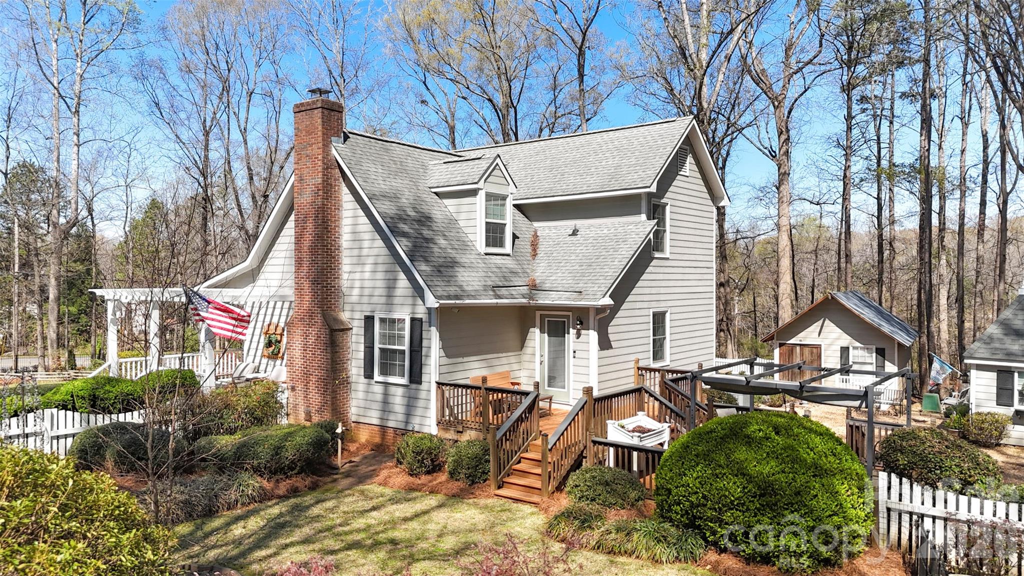 8003 Pine Oak Road