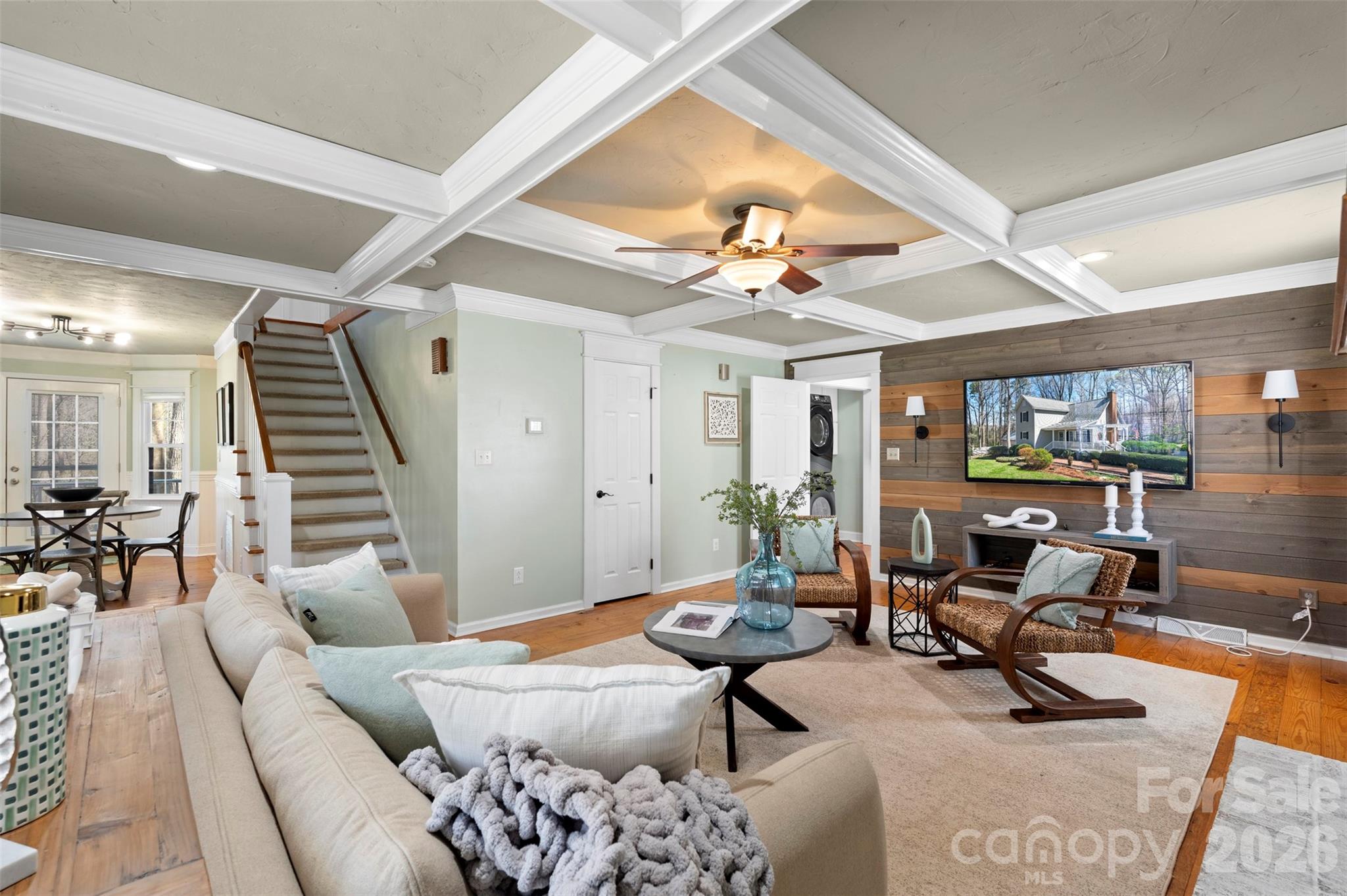 8003 Pine Oak Road