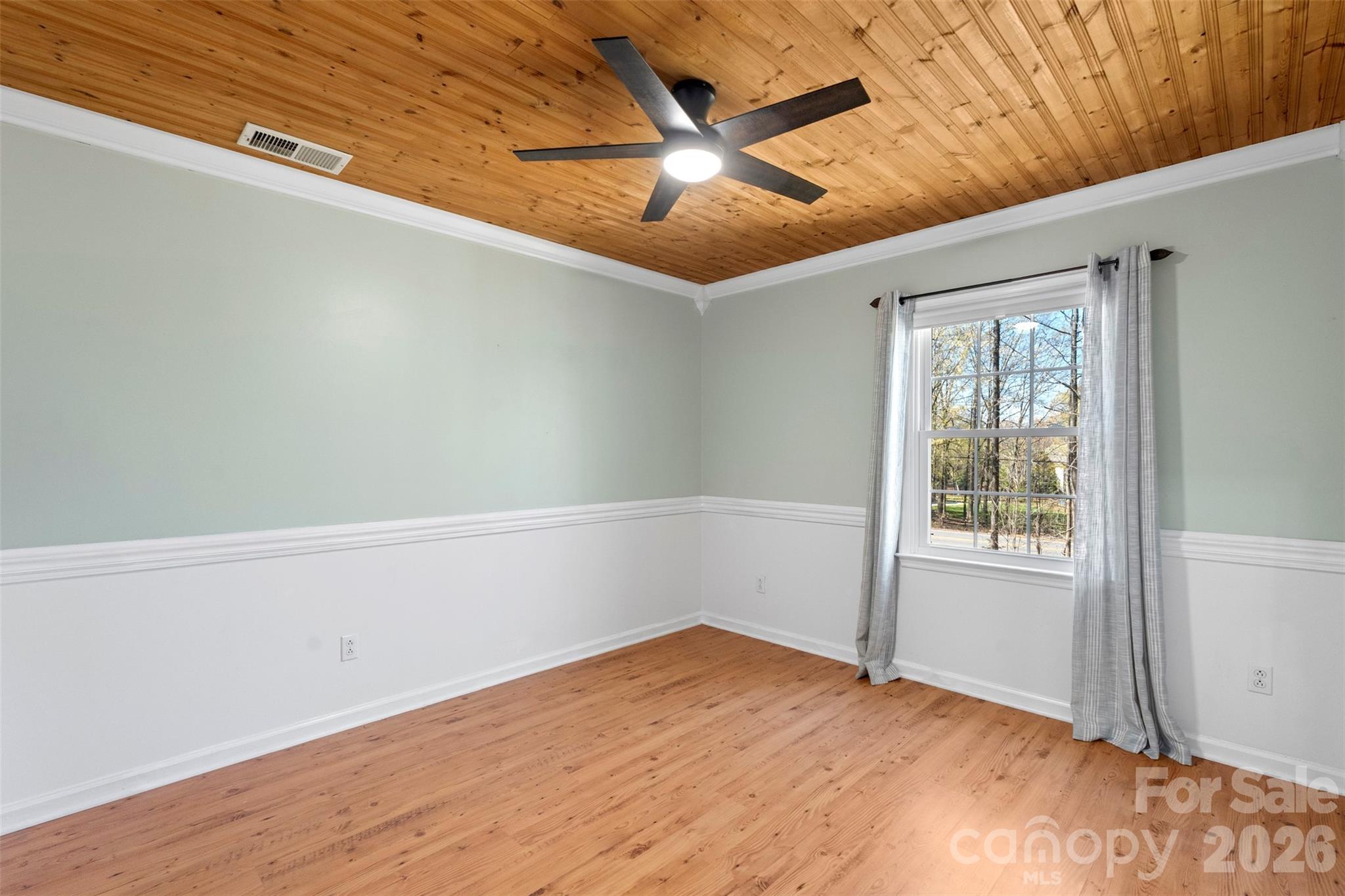 8003 Pine Oak Road