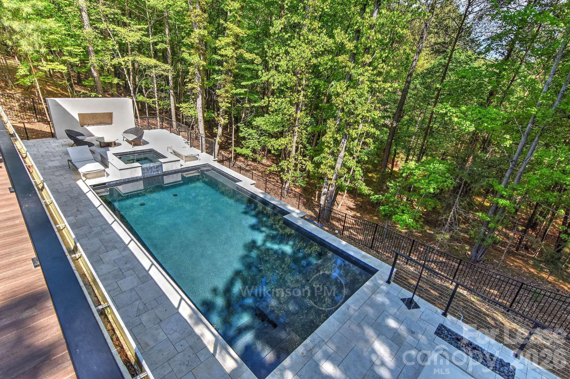 786 Fairway Point Drive