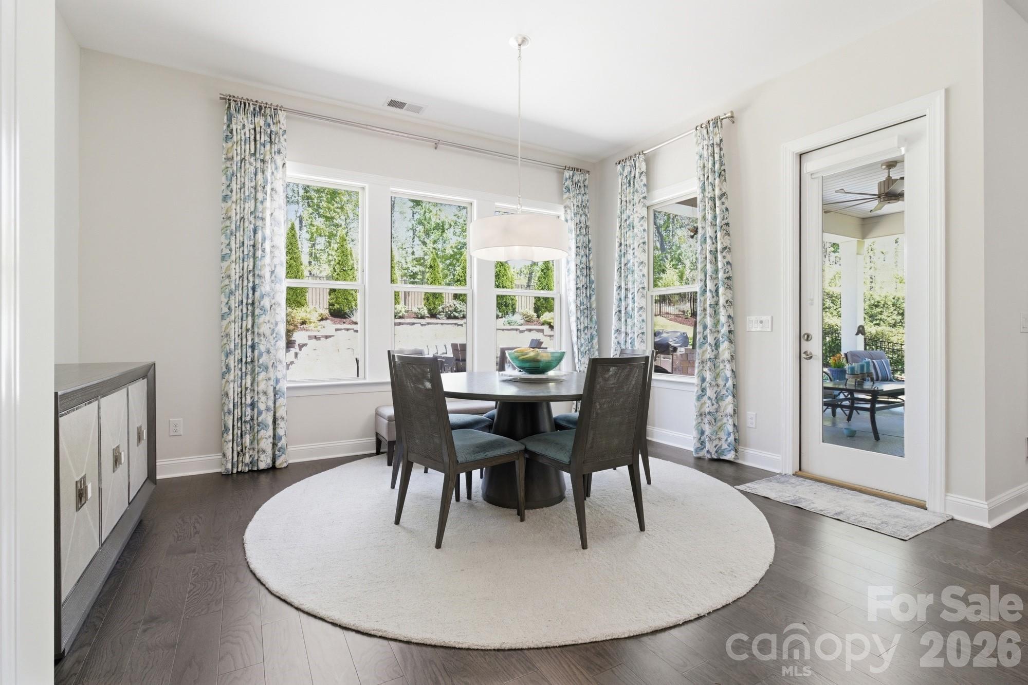 4512 Acorn Hill Drive