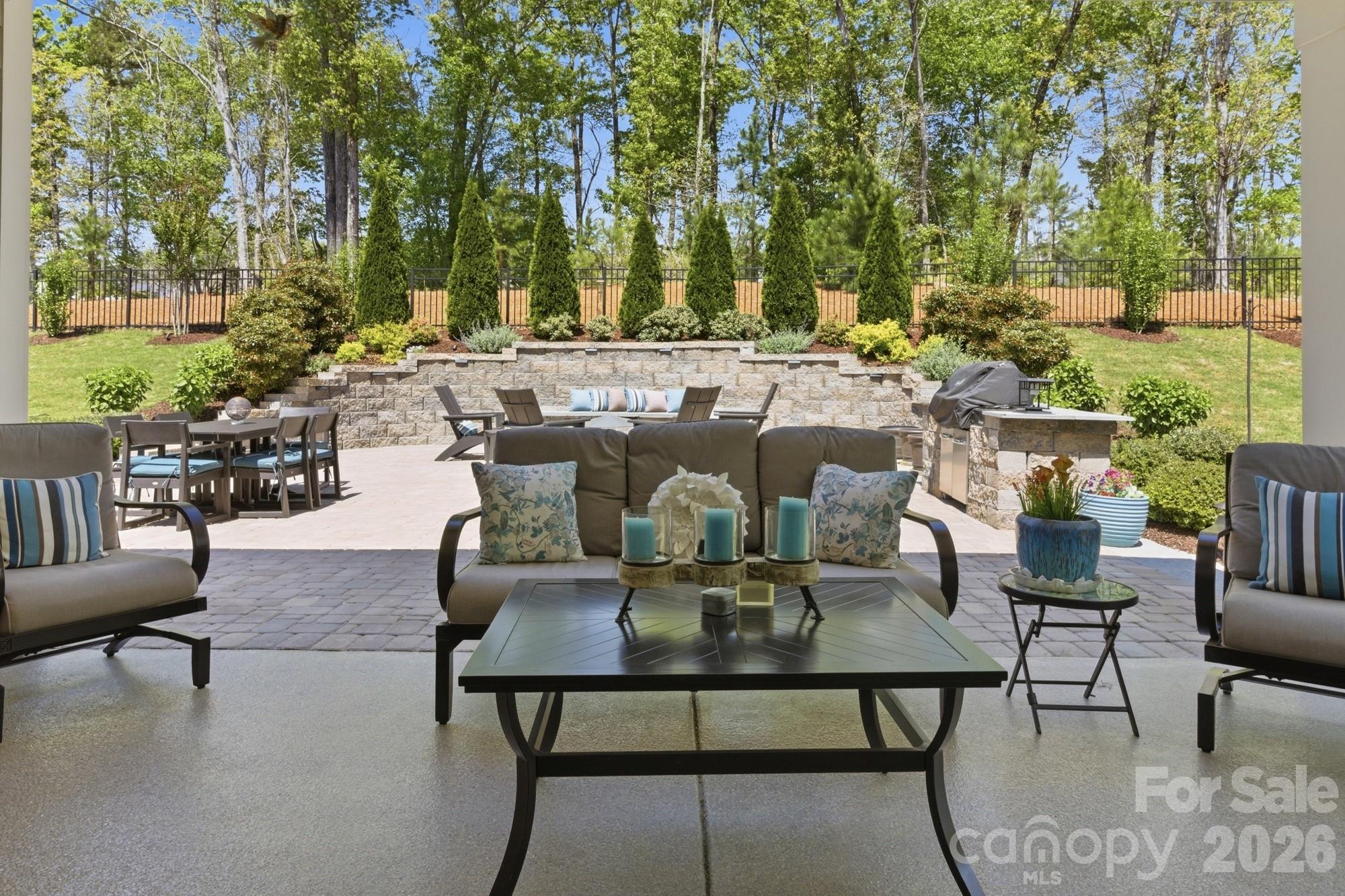 4512 Acorn Hill Drive