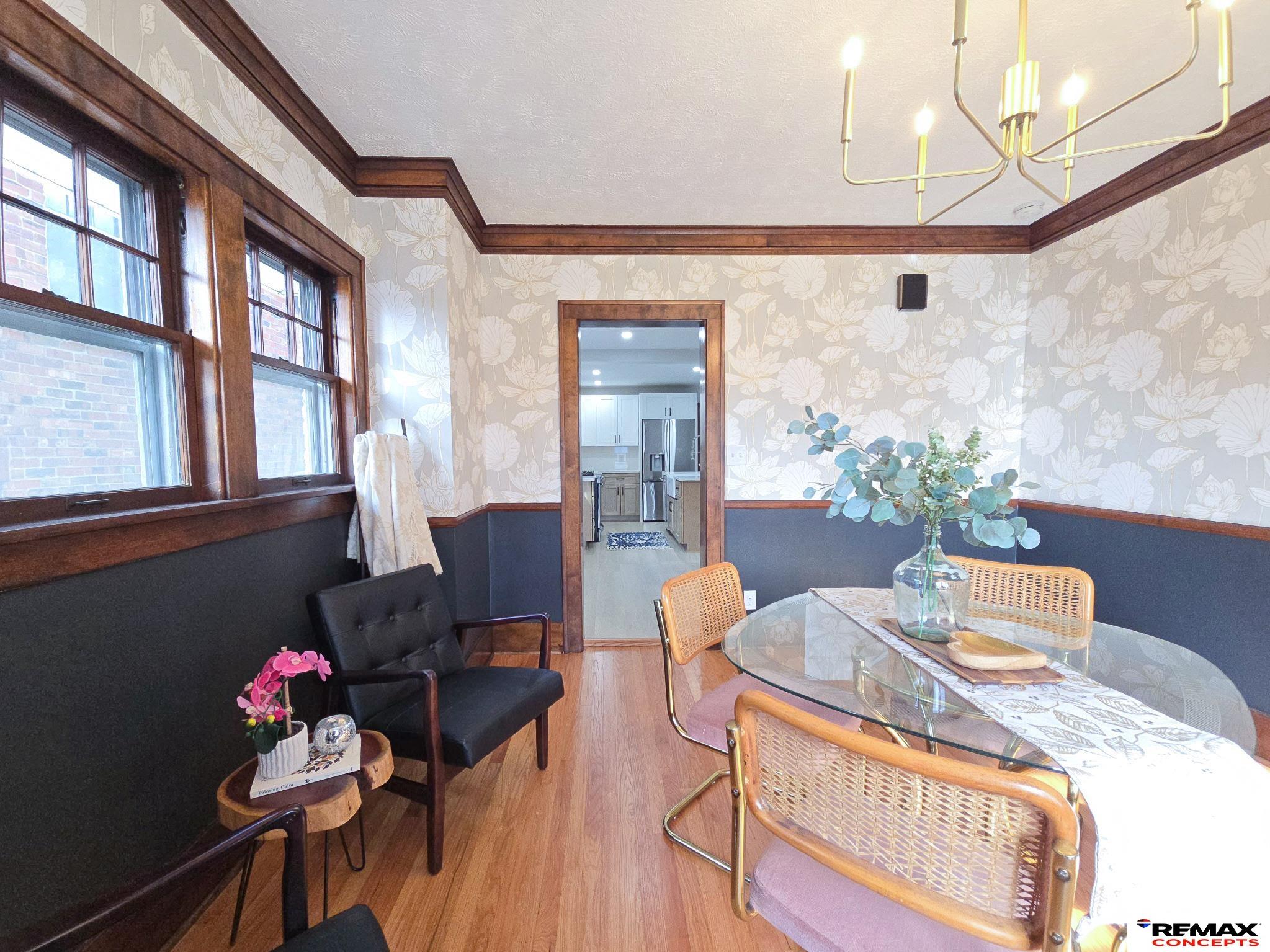 4502 Woolworth Avenue