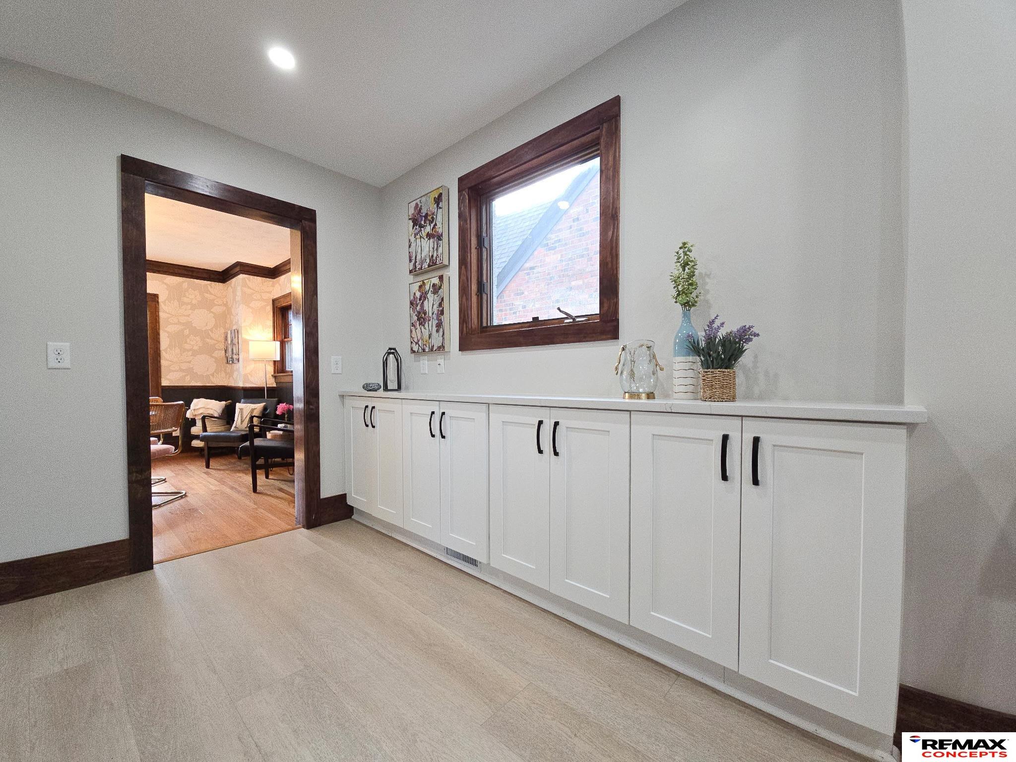 4502 Woolworth Avenue