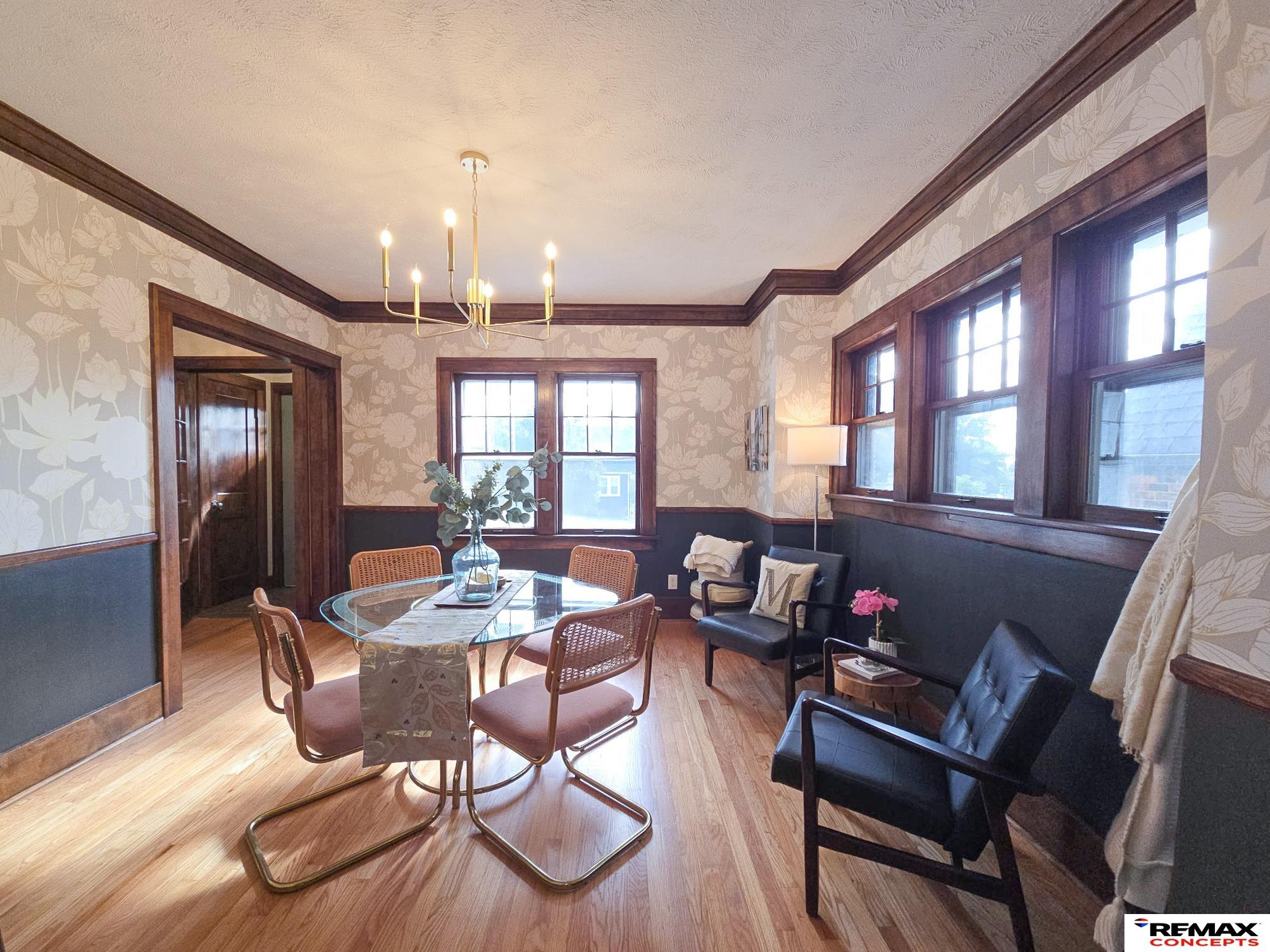 4502 Woolworth Avenue