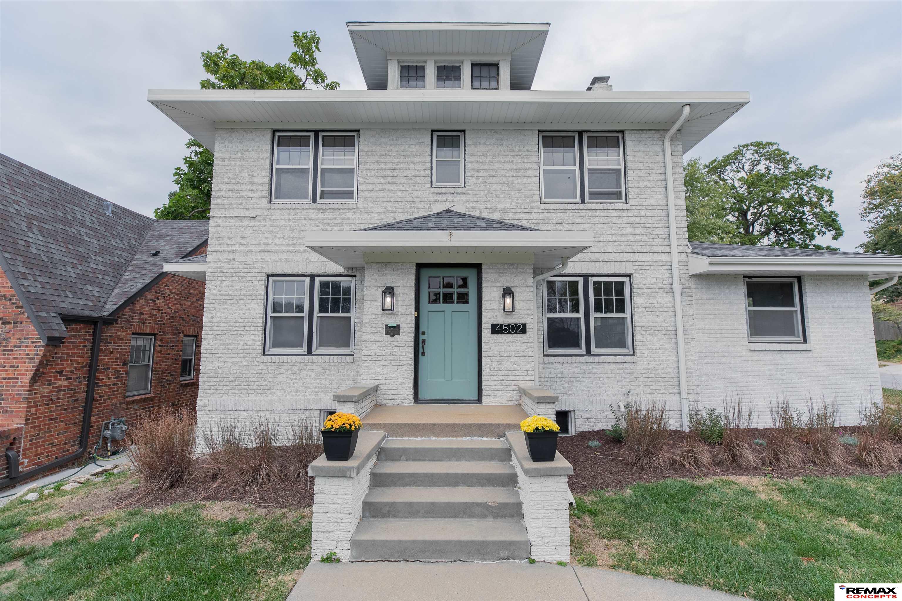 4502 Woolworth Avenue