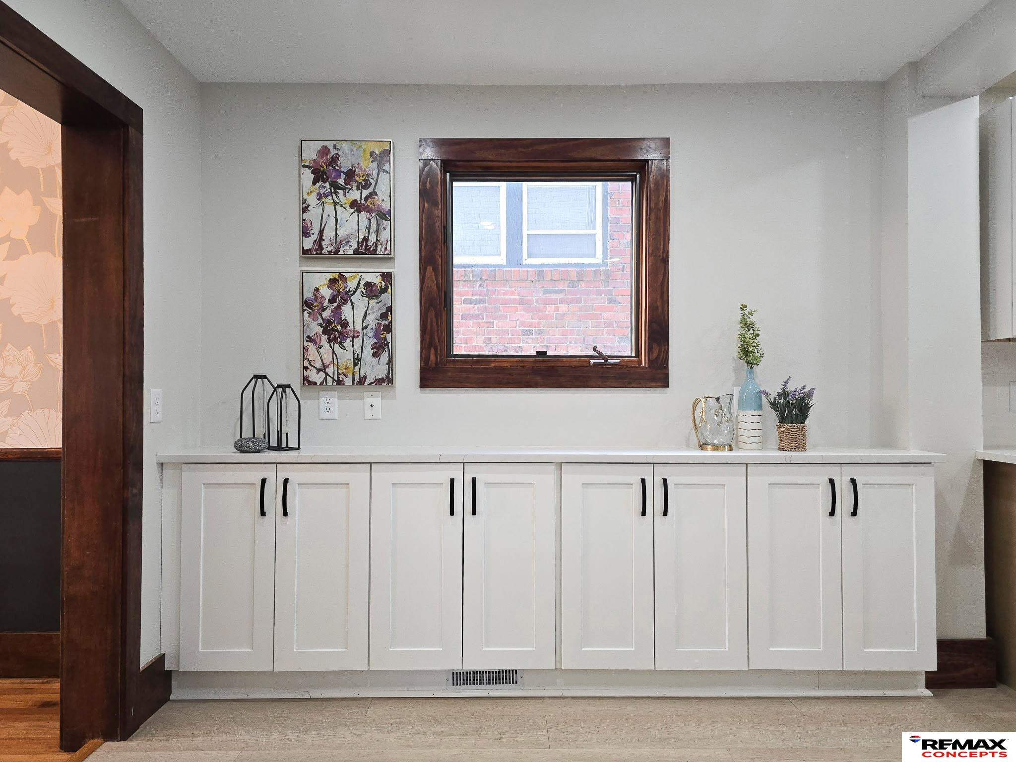 4502 Woolworth Avenue