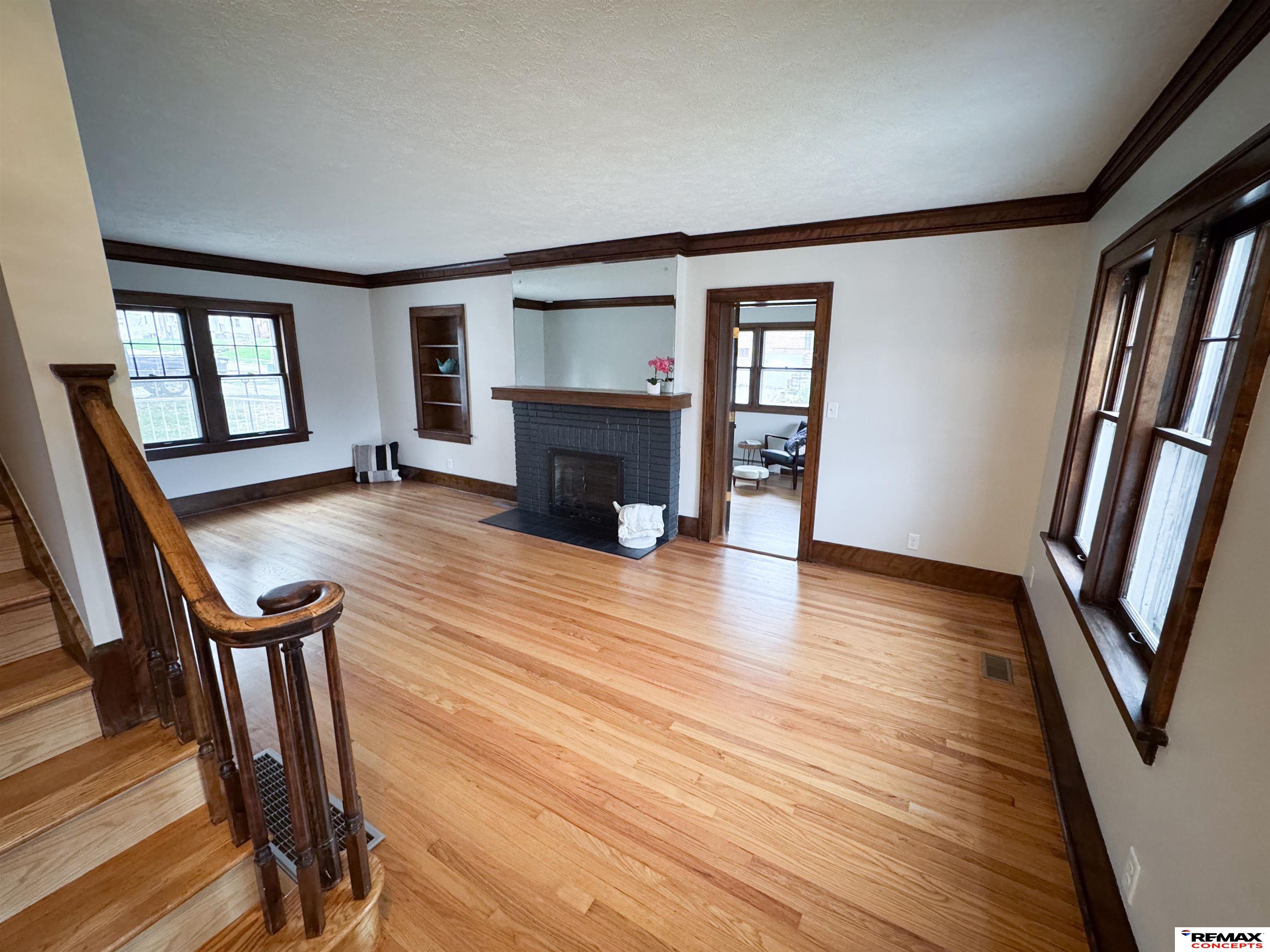 4502 Woolworth Avenue