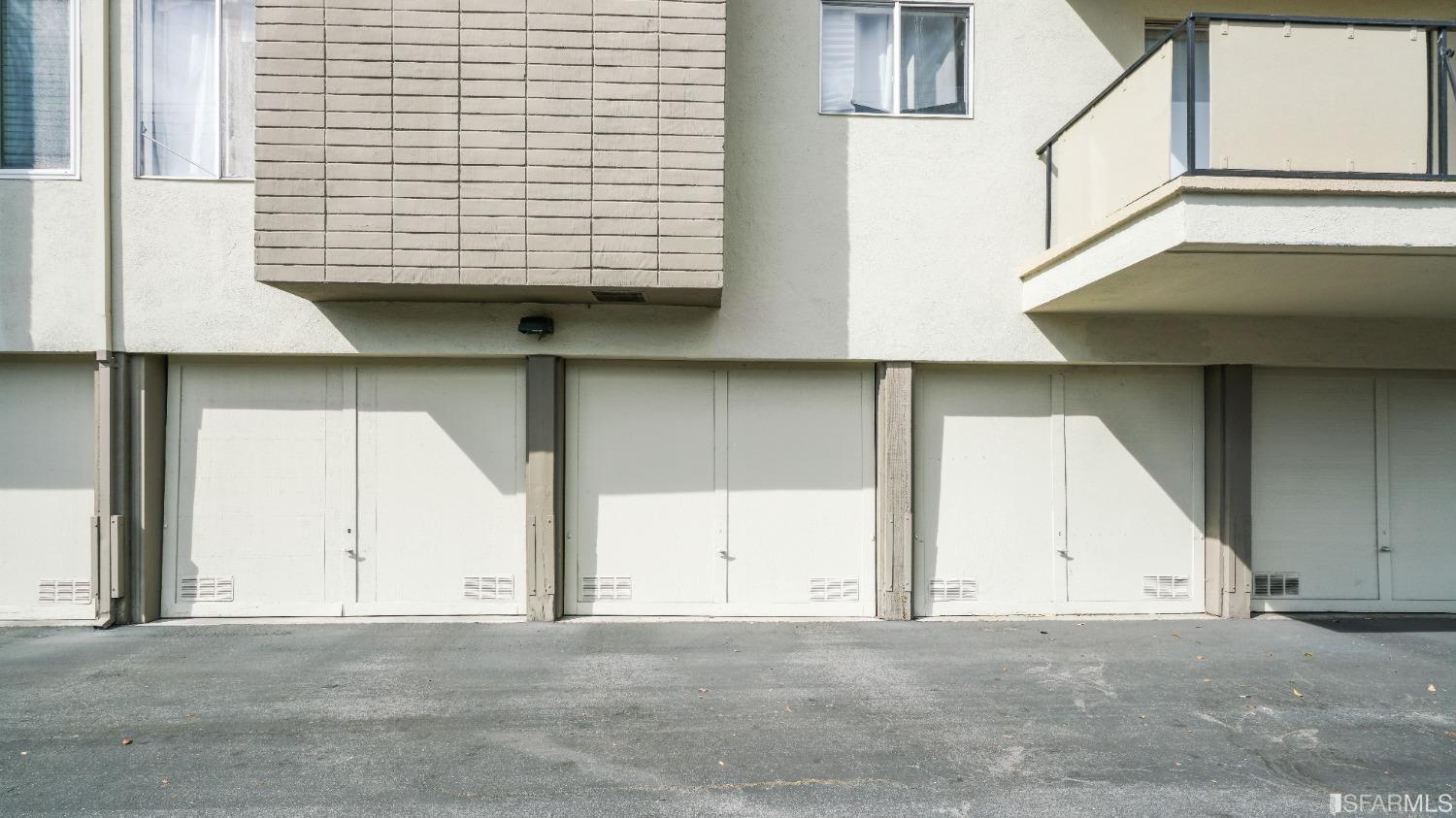 3090 Los Prados Street # 7