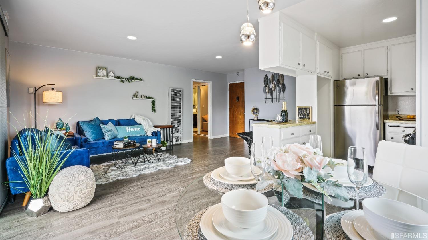 3090 Los Prados Street # 7