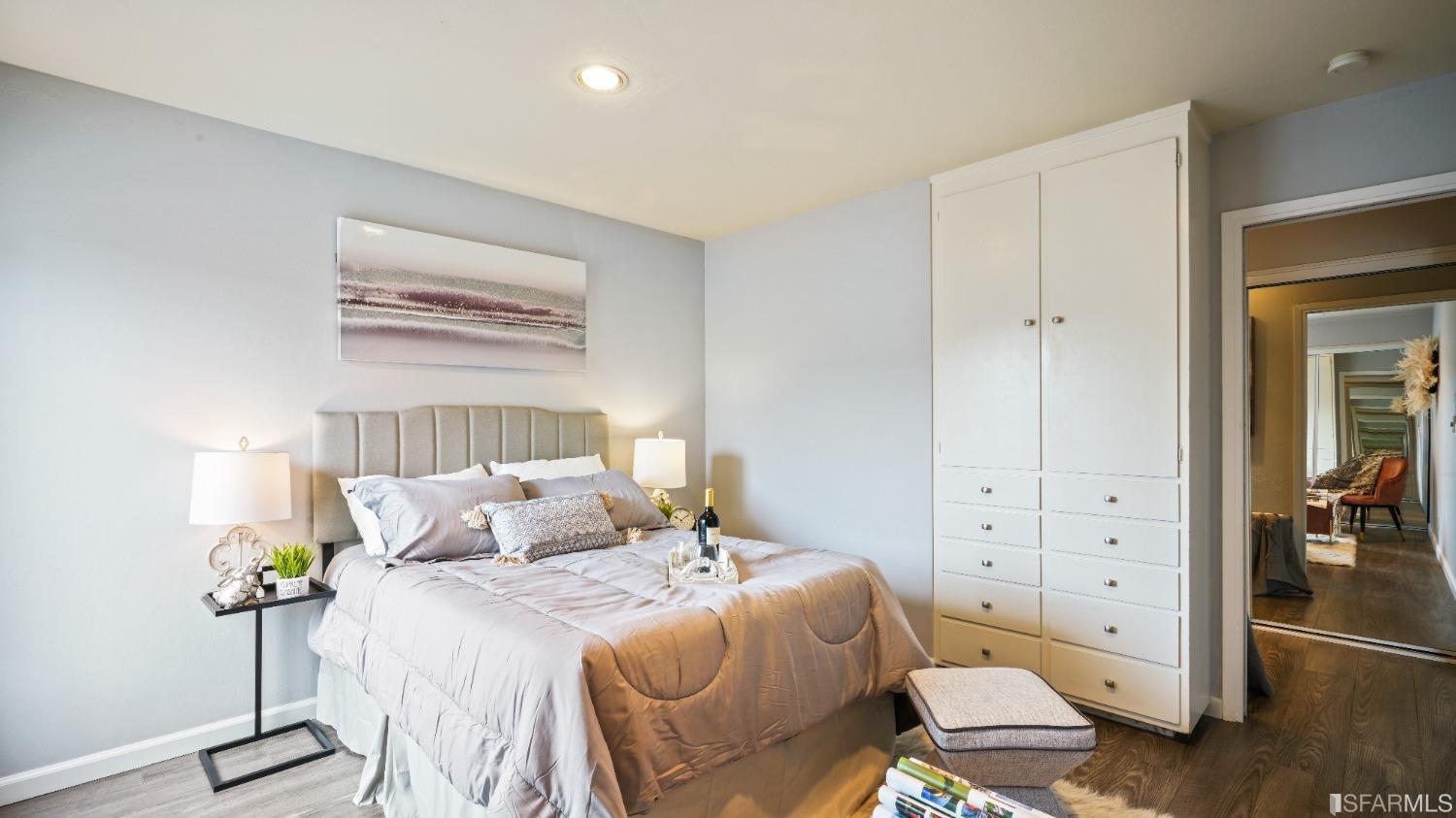 3090 Los Prados Street # 7