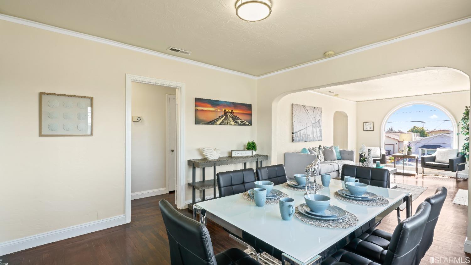 5205 Macdonald Avenue