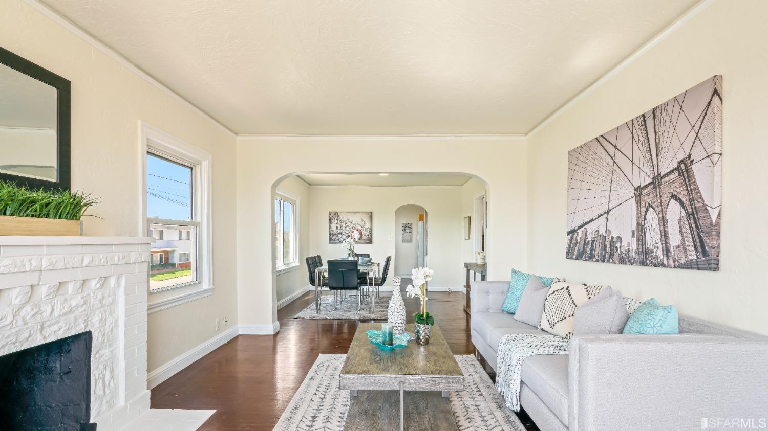 5205 Macdonald Avenue