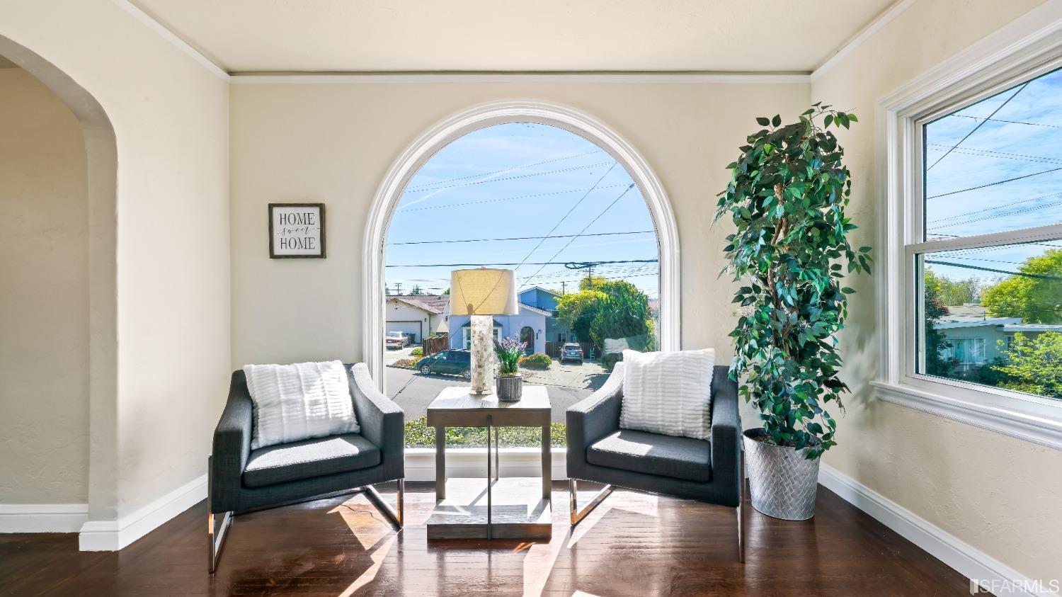 5205 Macdonald Avenue