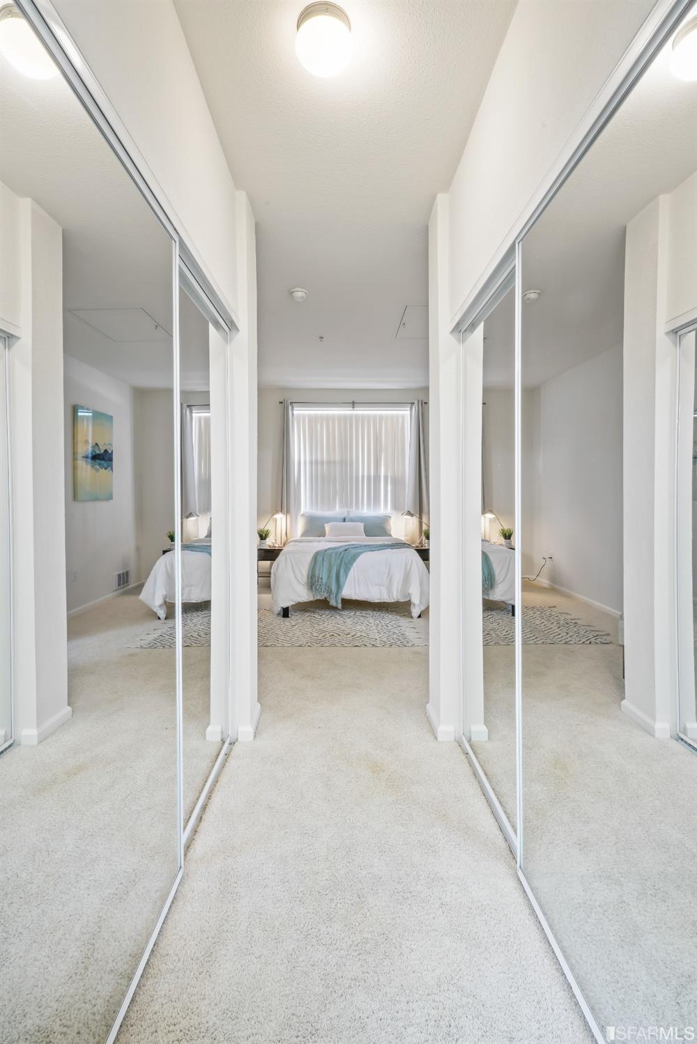 301 Crescent Court # 3417