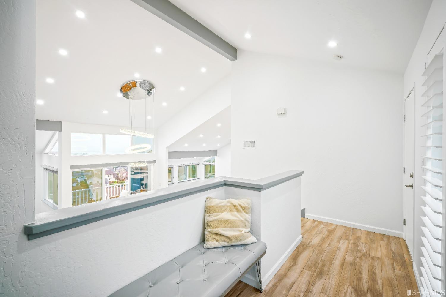 262 Beaumont Boulevard