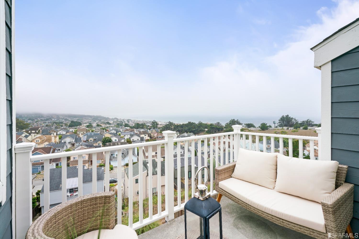 262 Beaumont Boulevard