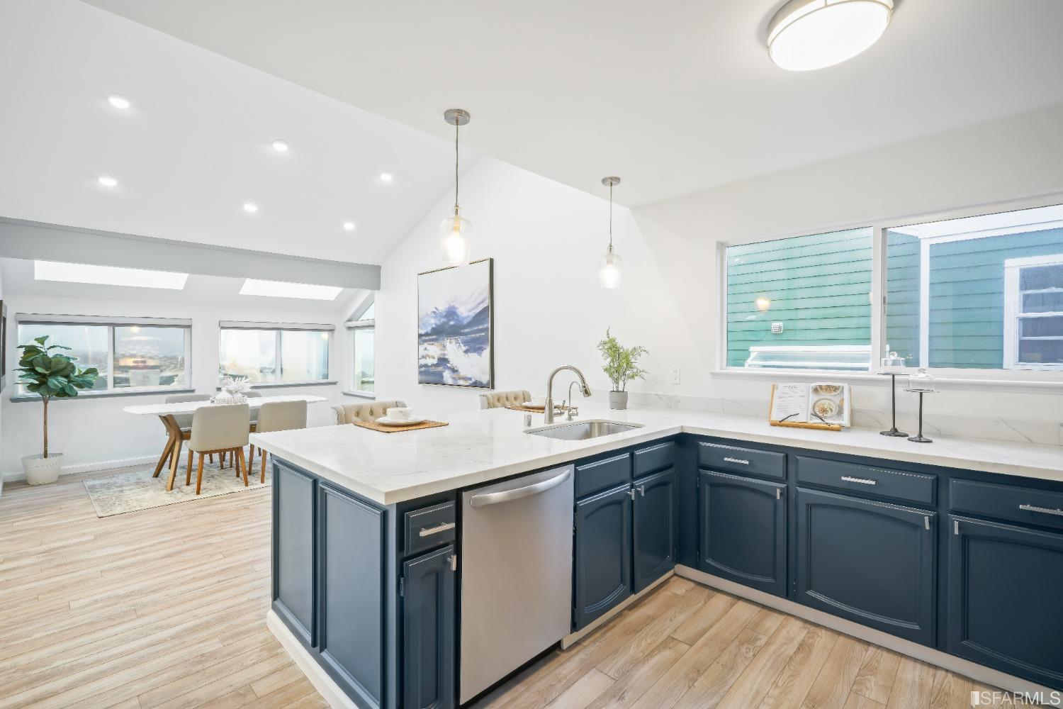 262 Beaumont Boulevard