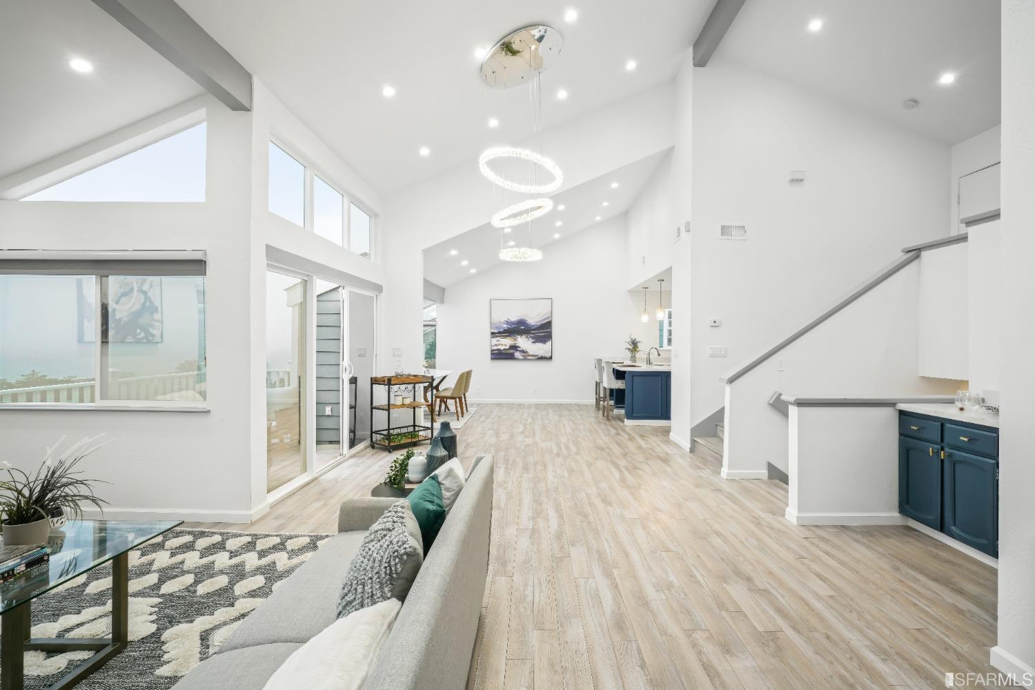 262 Beaumont Boulevard