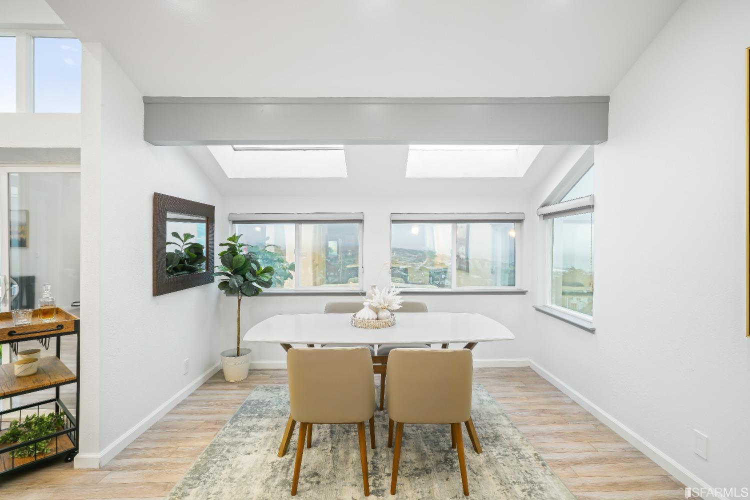 262 Beaumont Boulevard