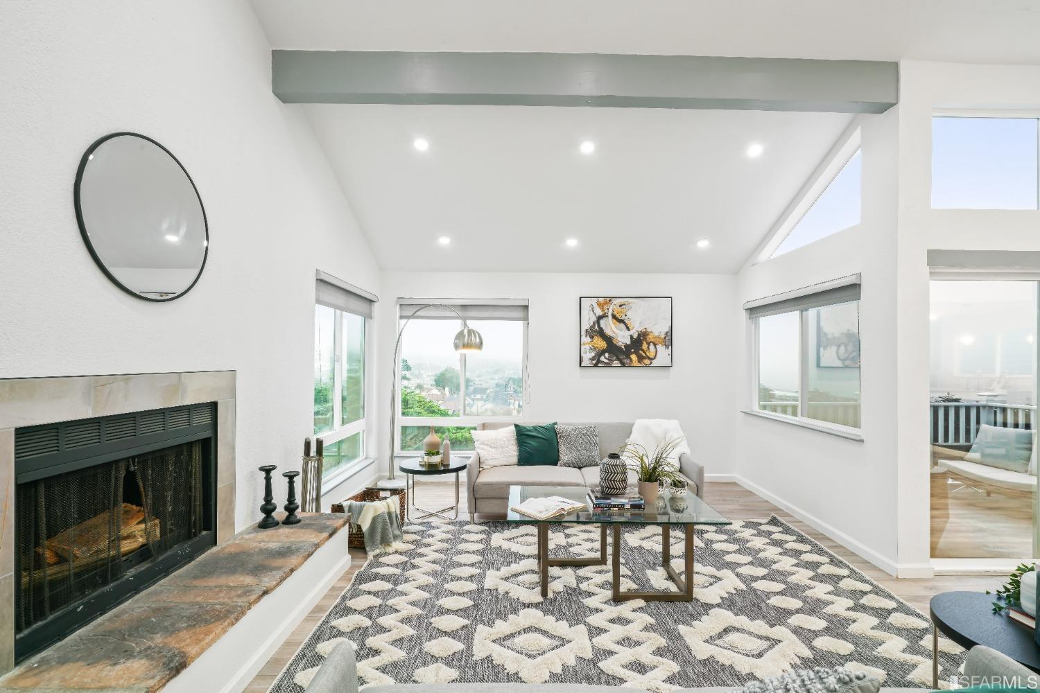 262 Beaumont Boulevard