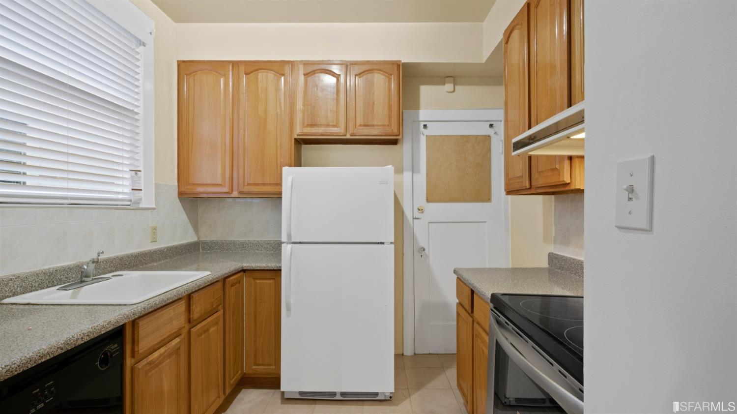 3810 Divisadero Street # 1