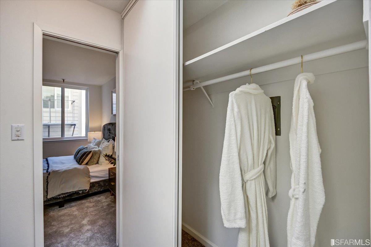 454 Lombard Street # 9