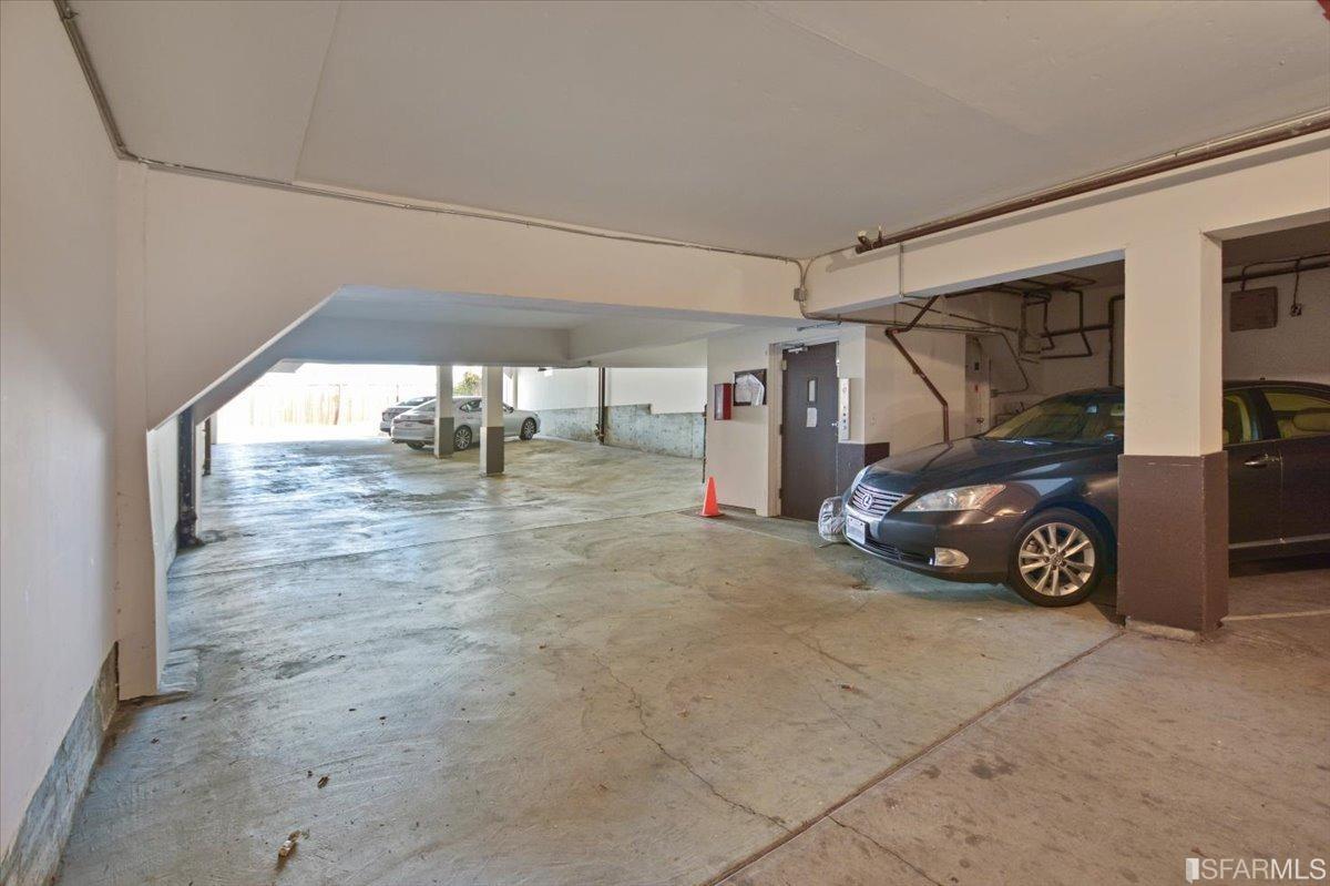 454 Lombard Street # 9