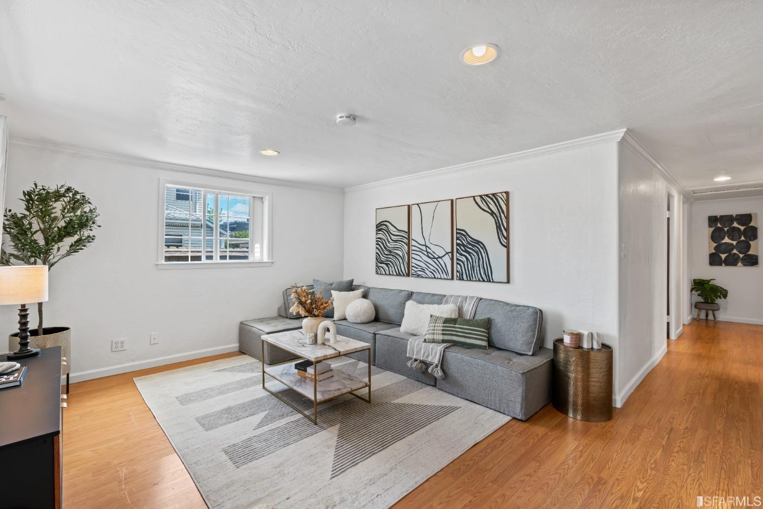 111 N Railroad Avenue