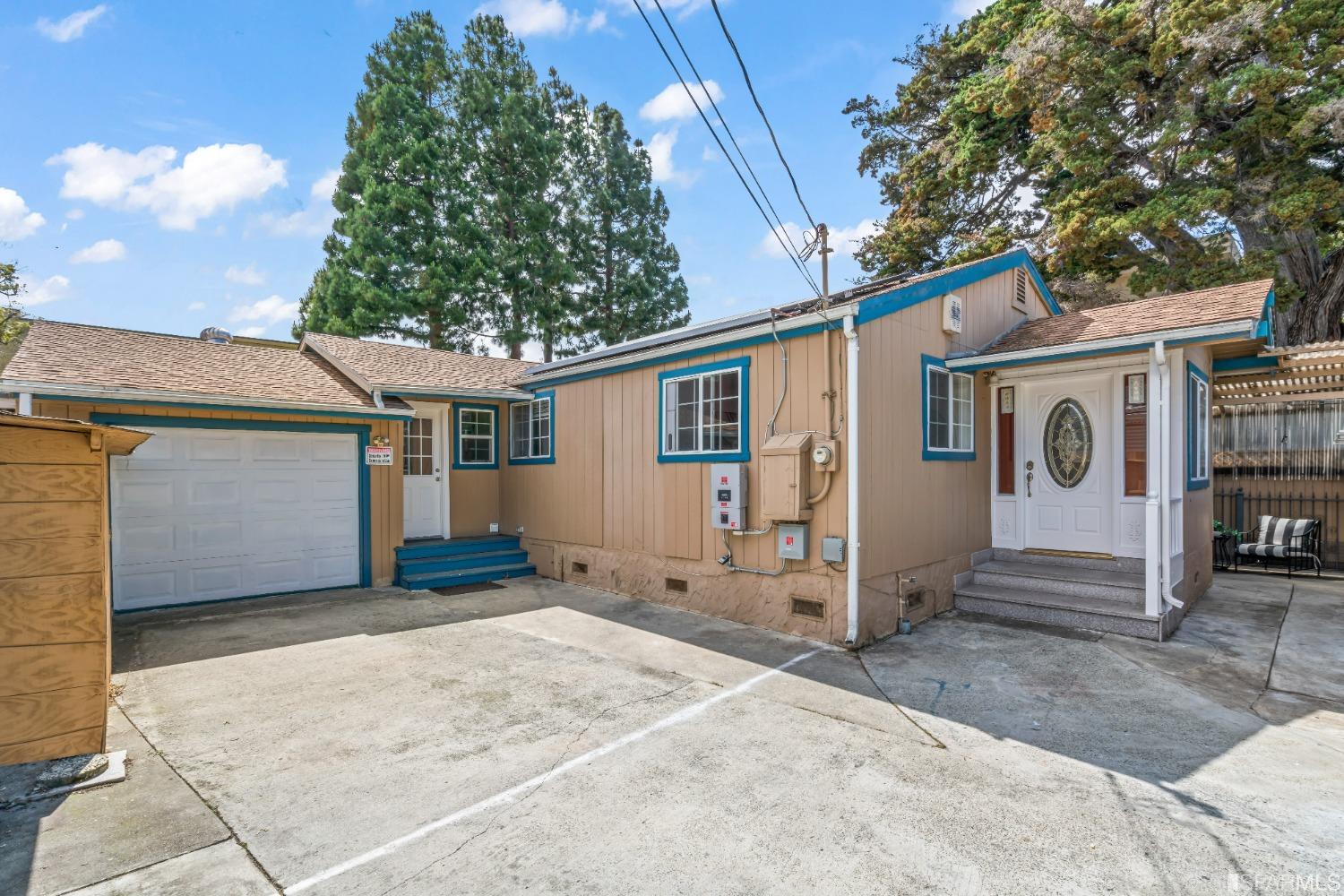 111 N Railroad Avenue