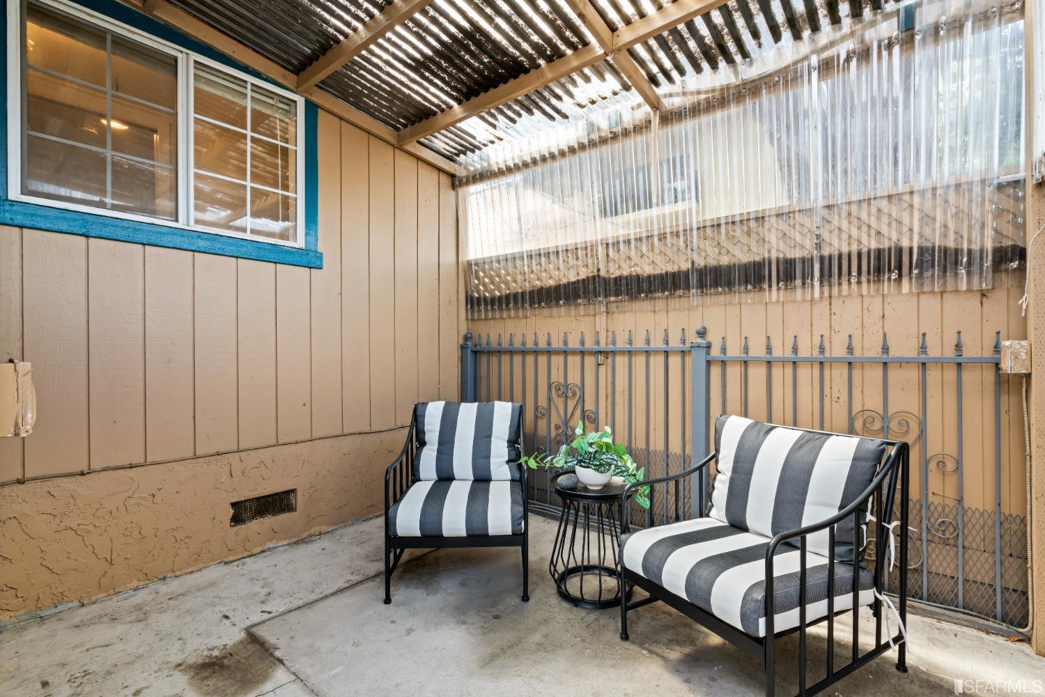 111 N Railroad Avenue