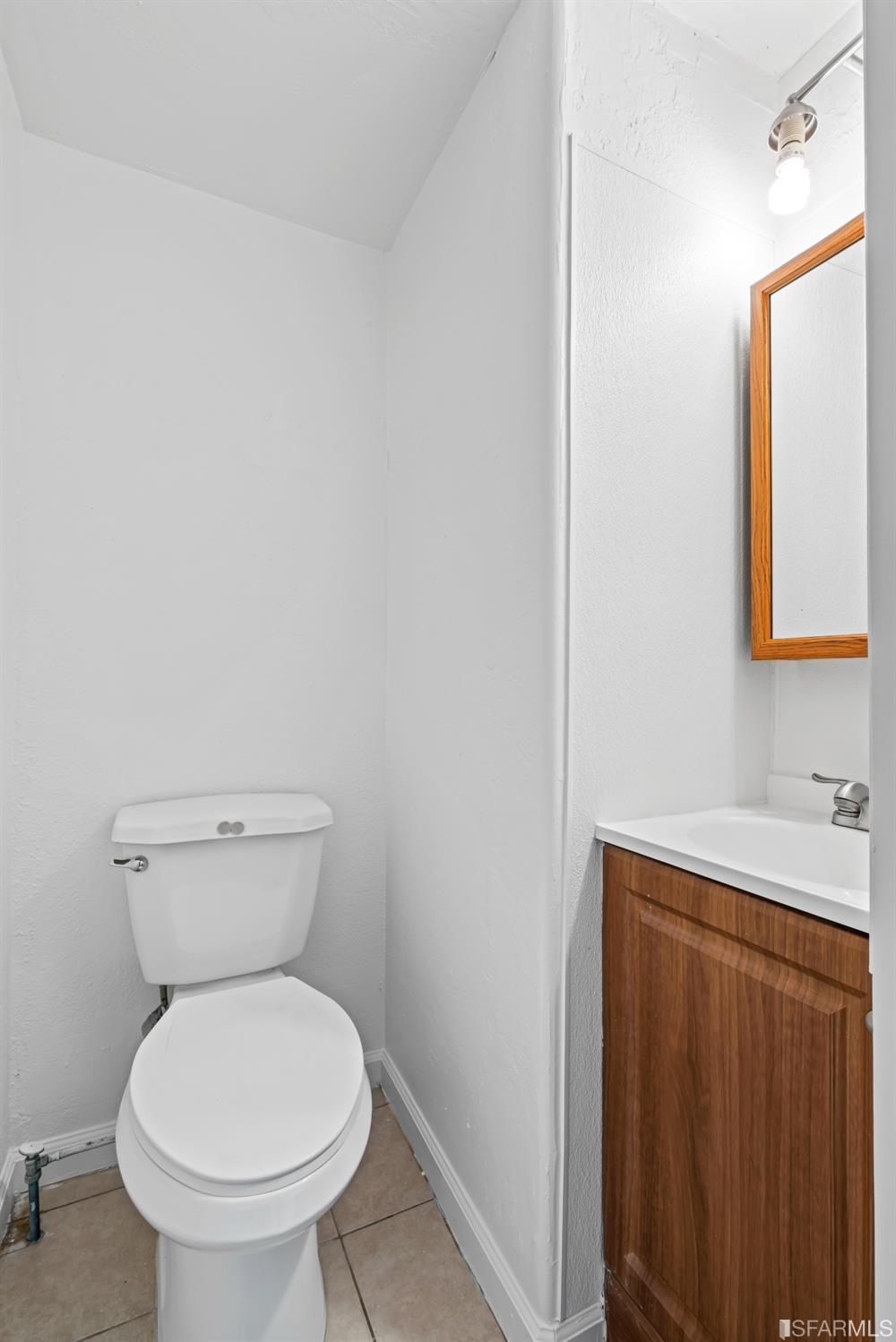 111 N Railroad Avenue