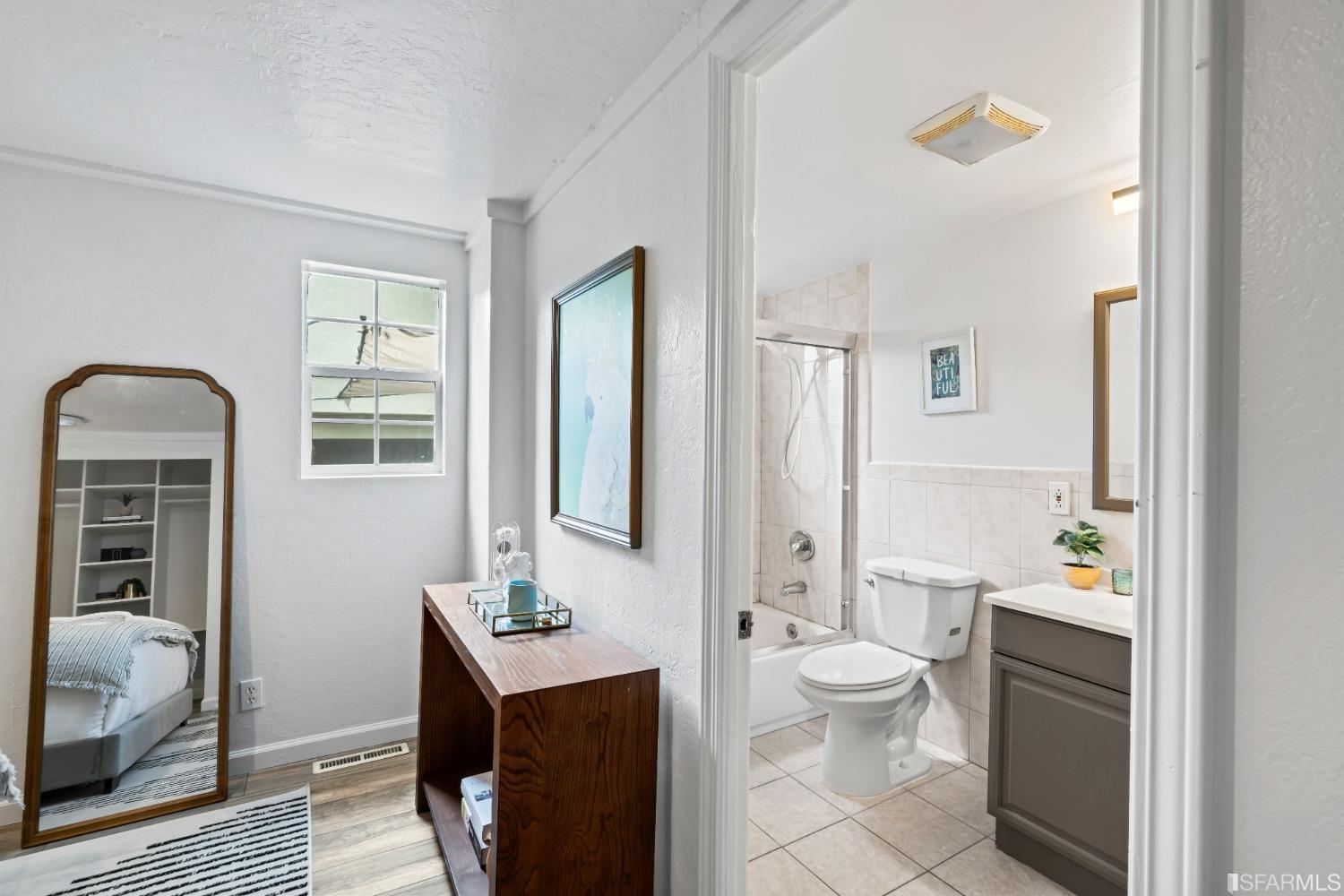 111 N Railroad Avenue