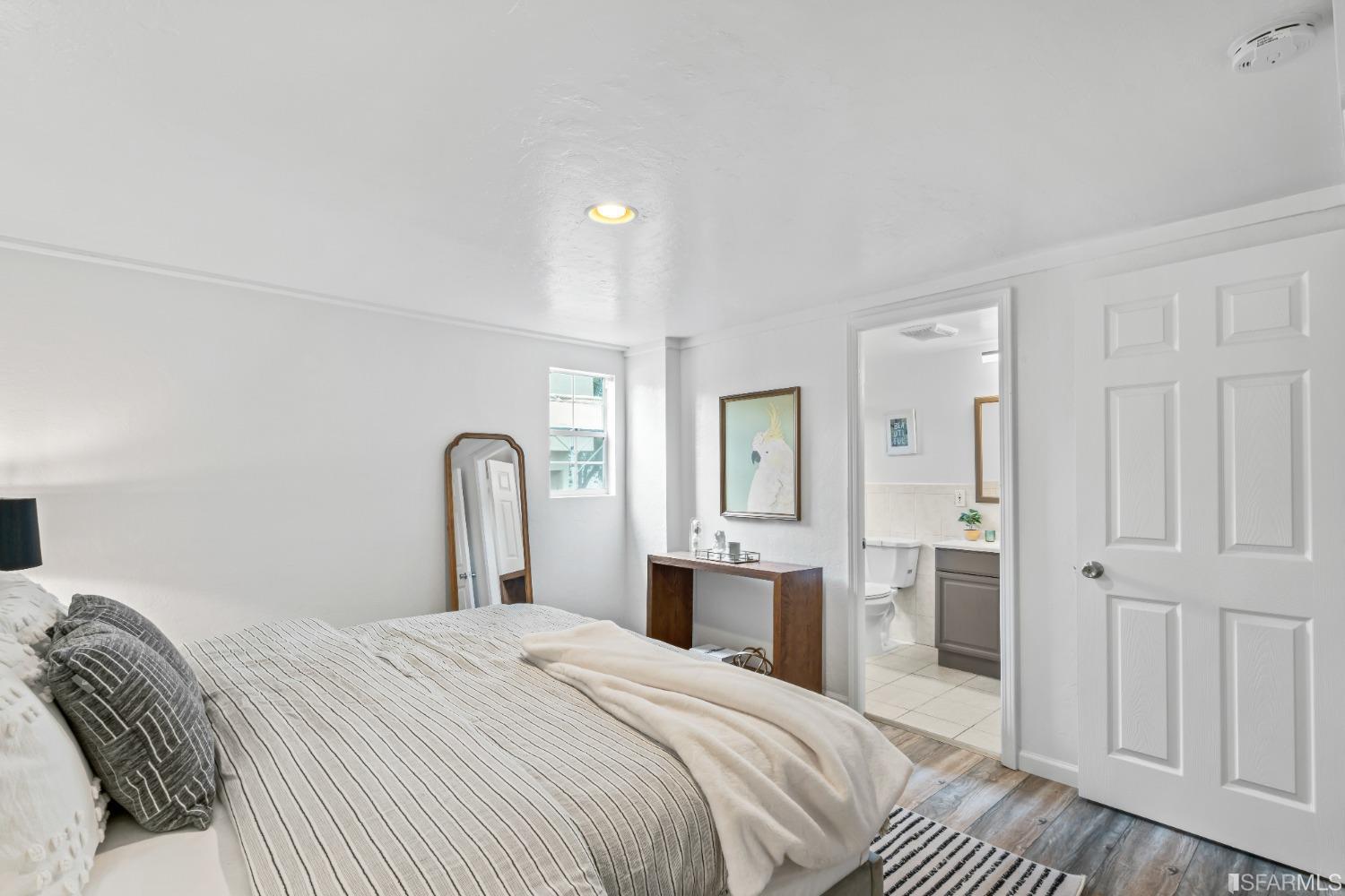 111 N Railroad Avenue