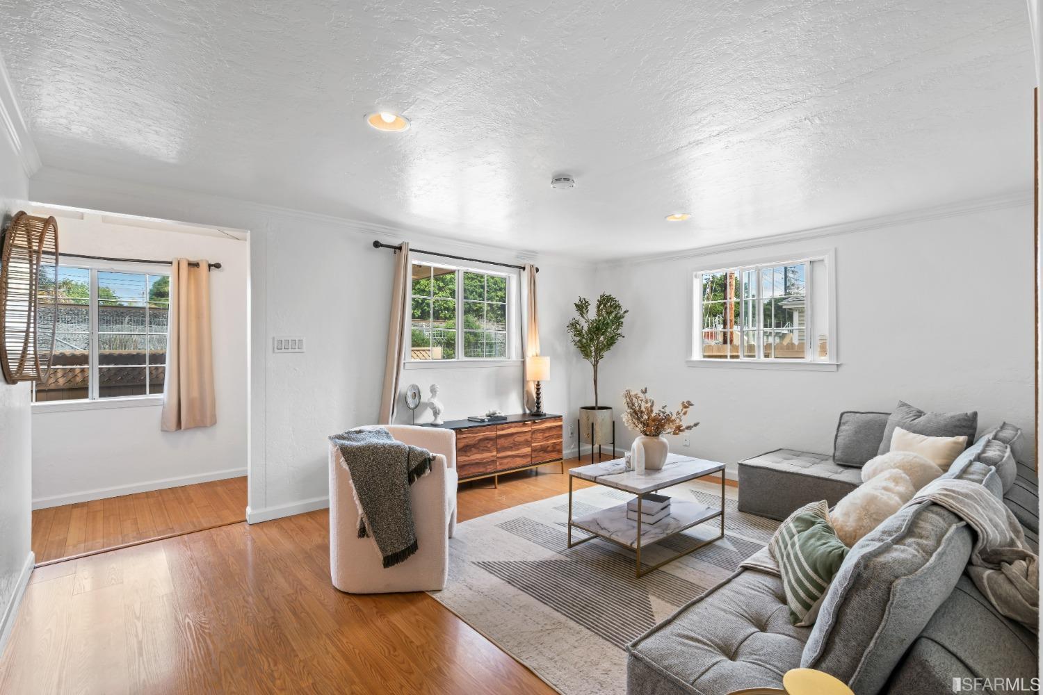 111 N Railroad Avenue