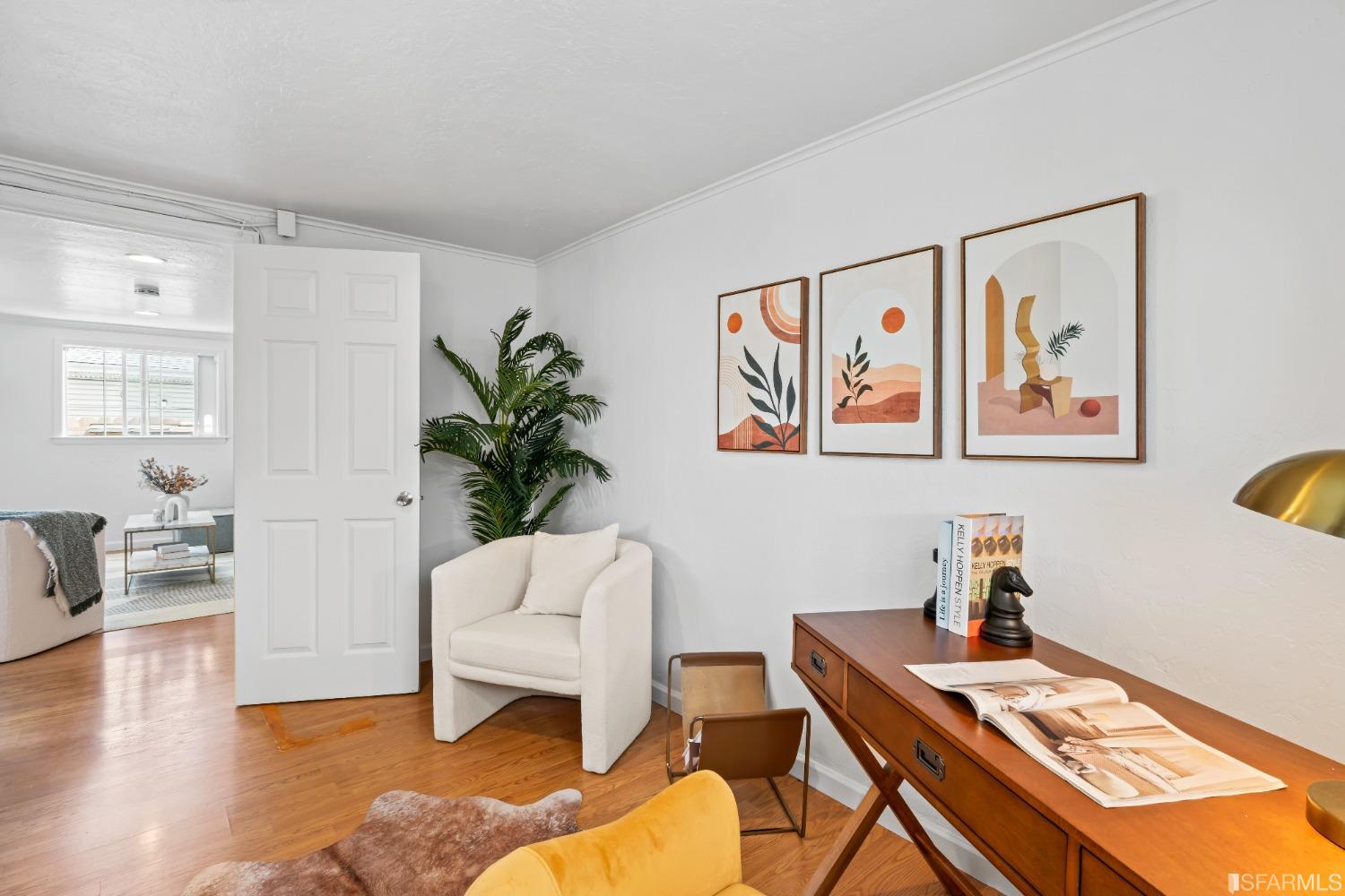 111 N Railroad Avenue