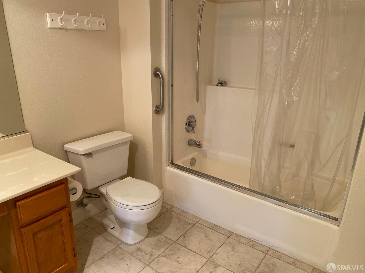 2225 23rd Street # 201