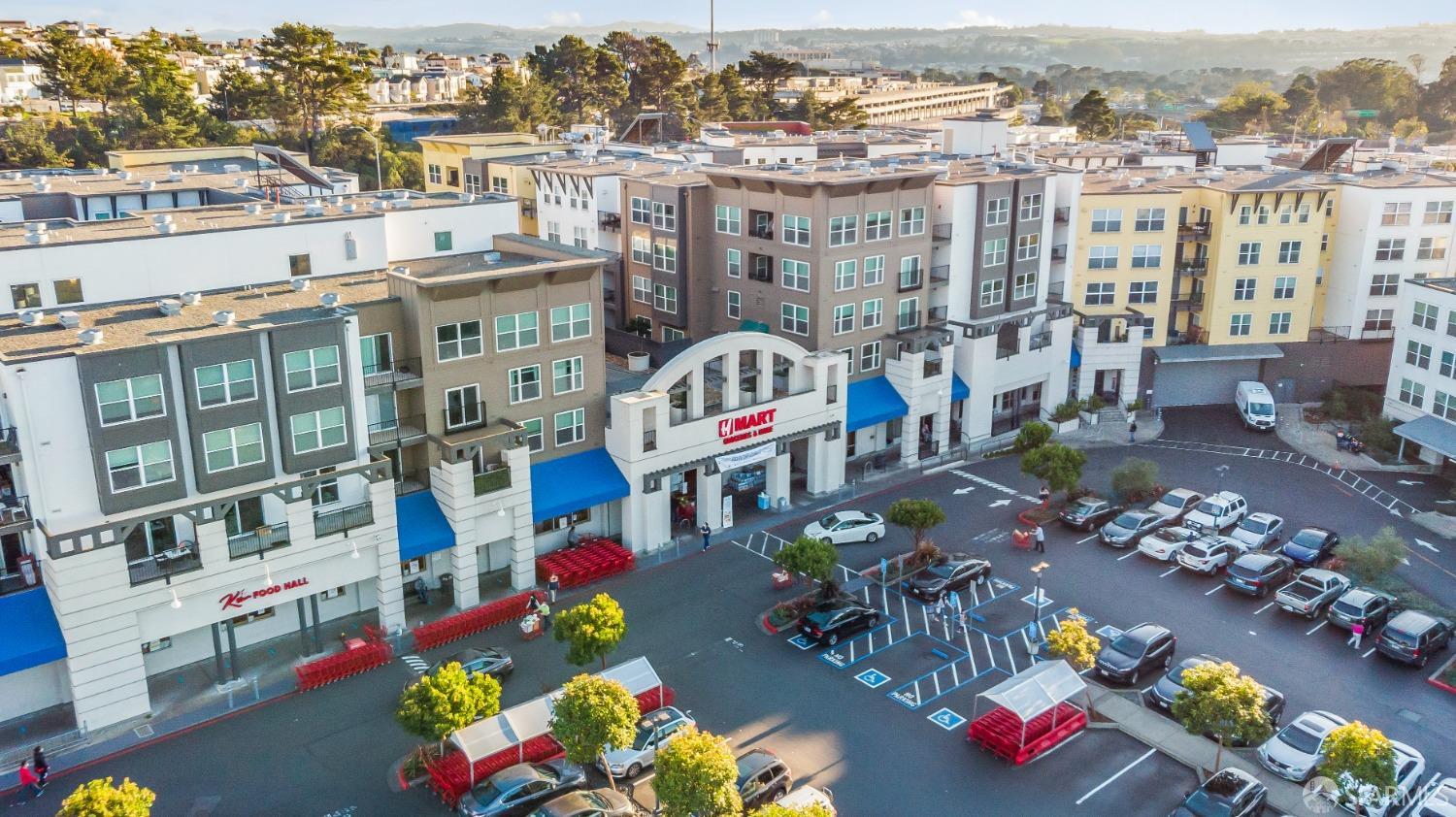 8100 Oceanview Terrace # 114