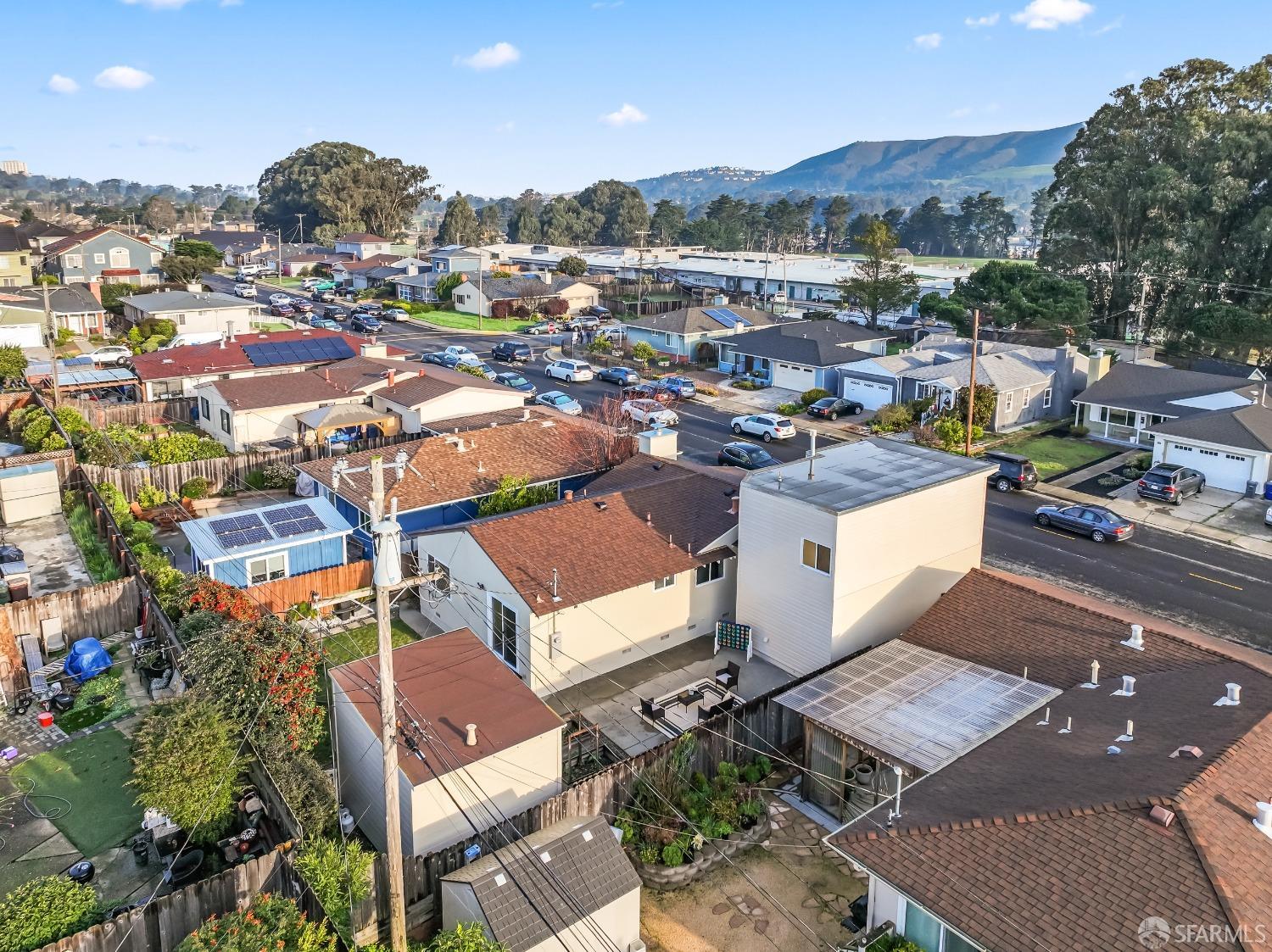 641 Del Monte Avenue