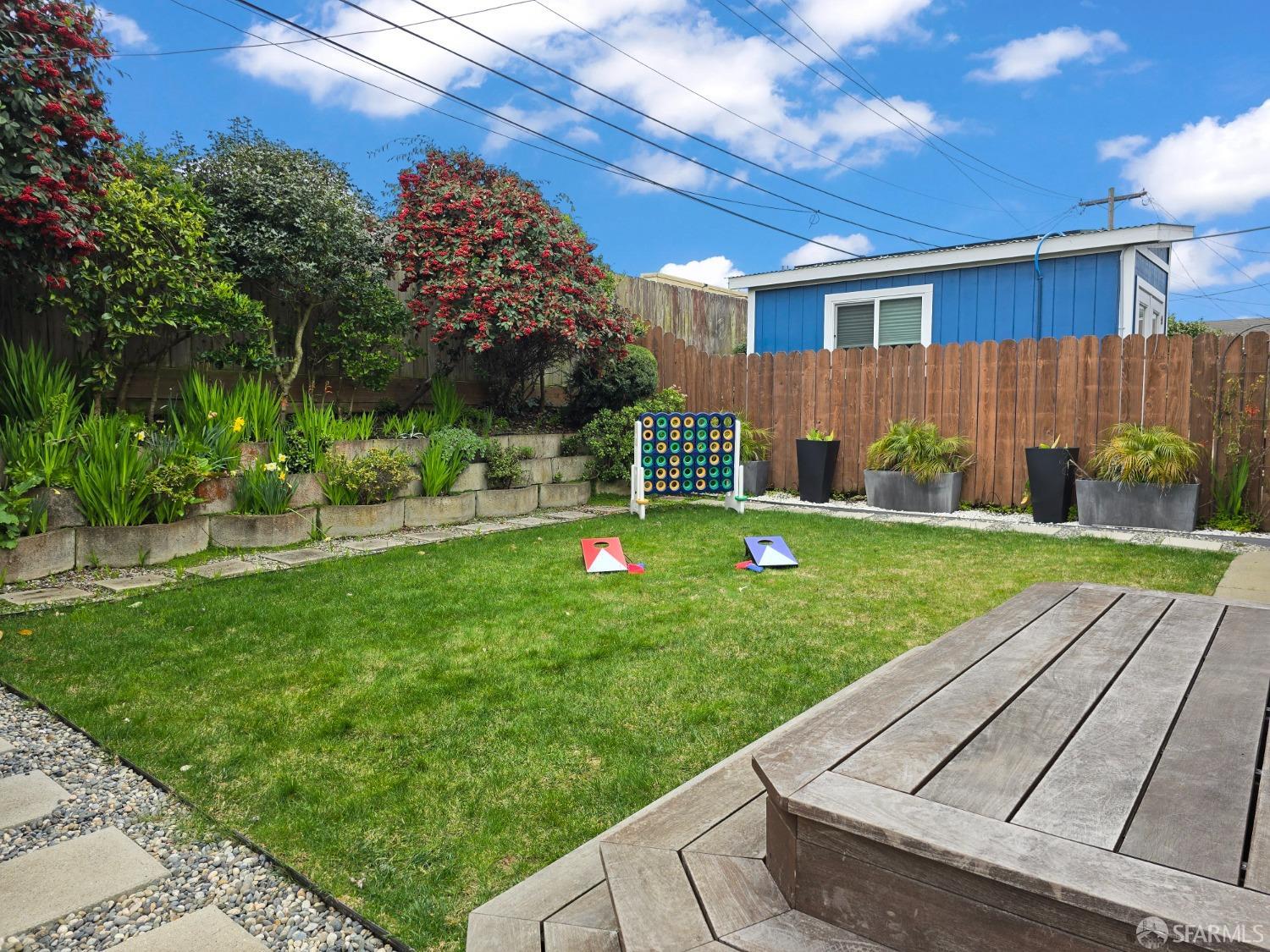 641 Del Monte Avenue